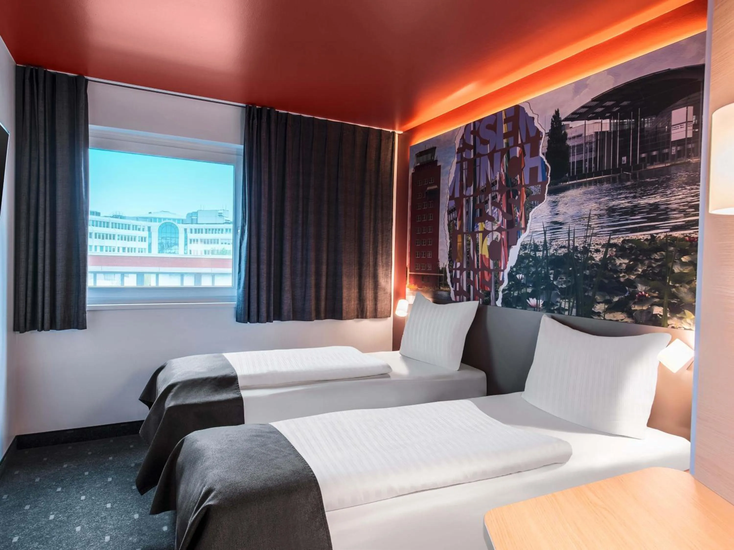 Photo of the whole room, Bed in B&B HOTEL München-Messe