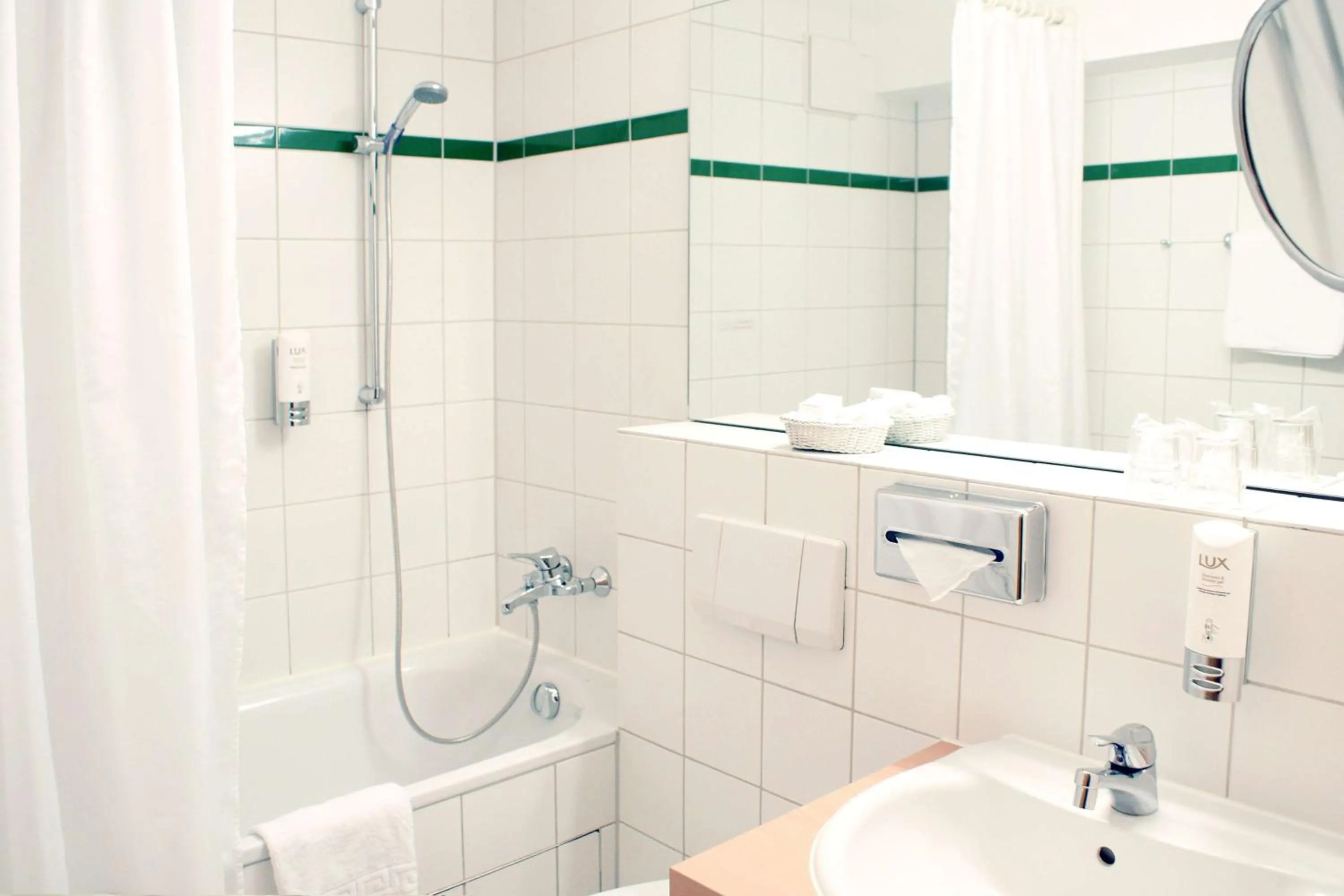 Bathroom in Best Western Macrander Hotel Dresden