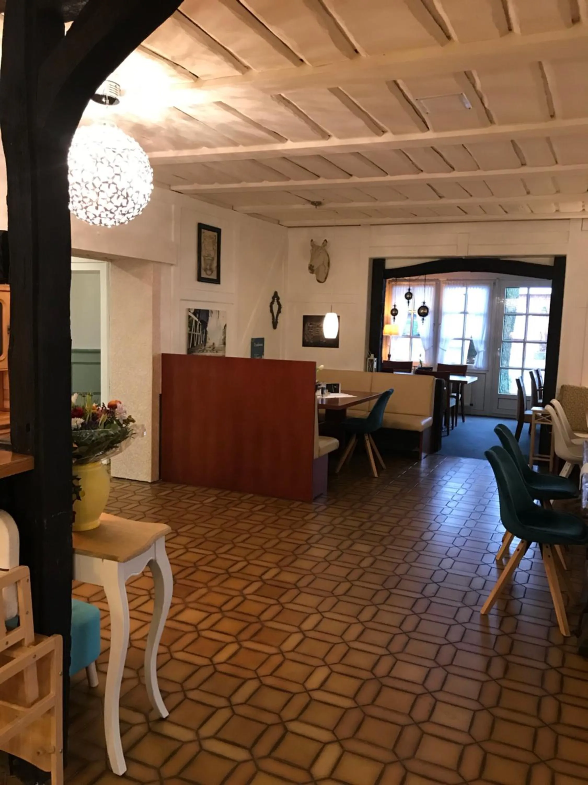 Restaurant/places to eat in Landhotel Franck Garni