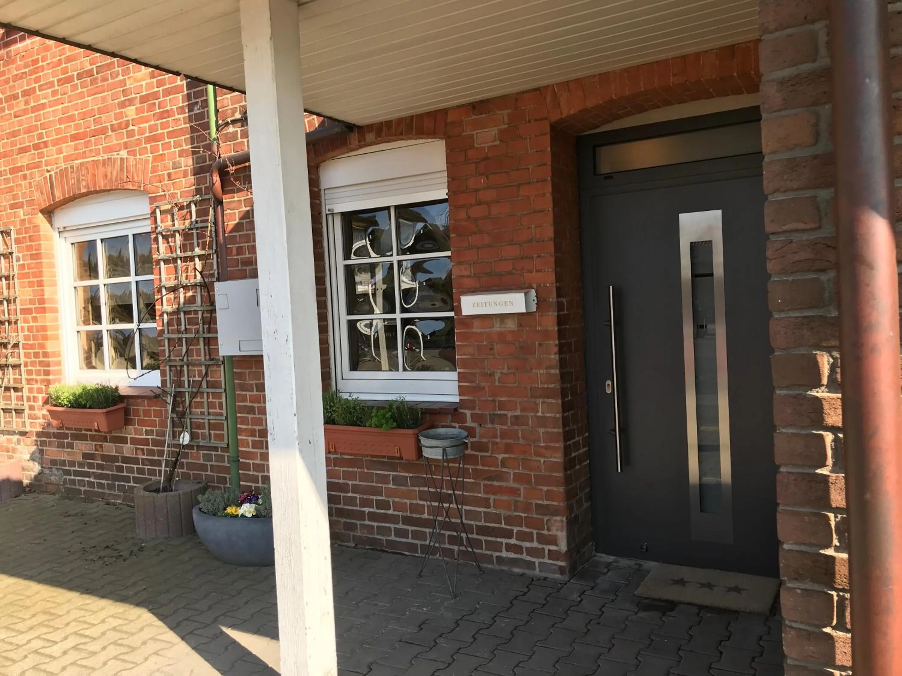 Facade/entrance in Landhotel Franck Garni