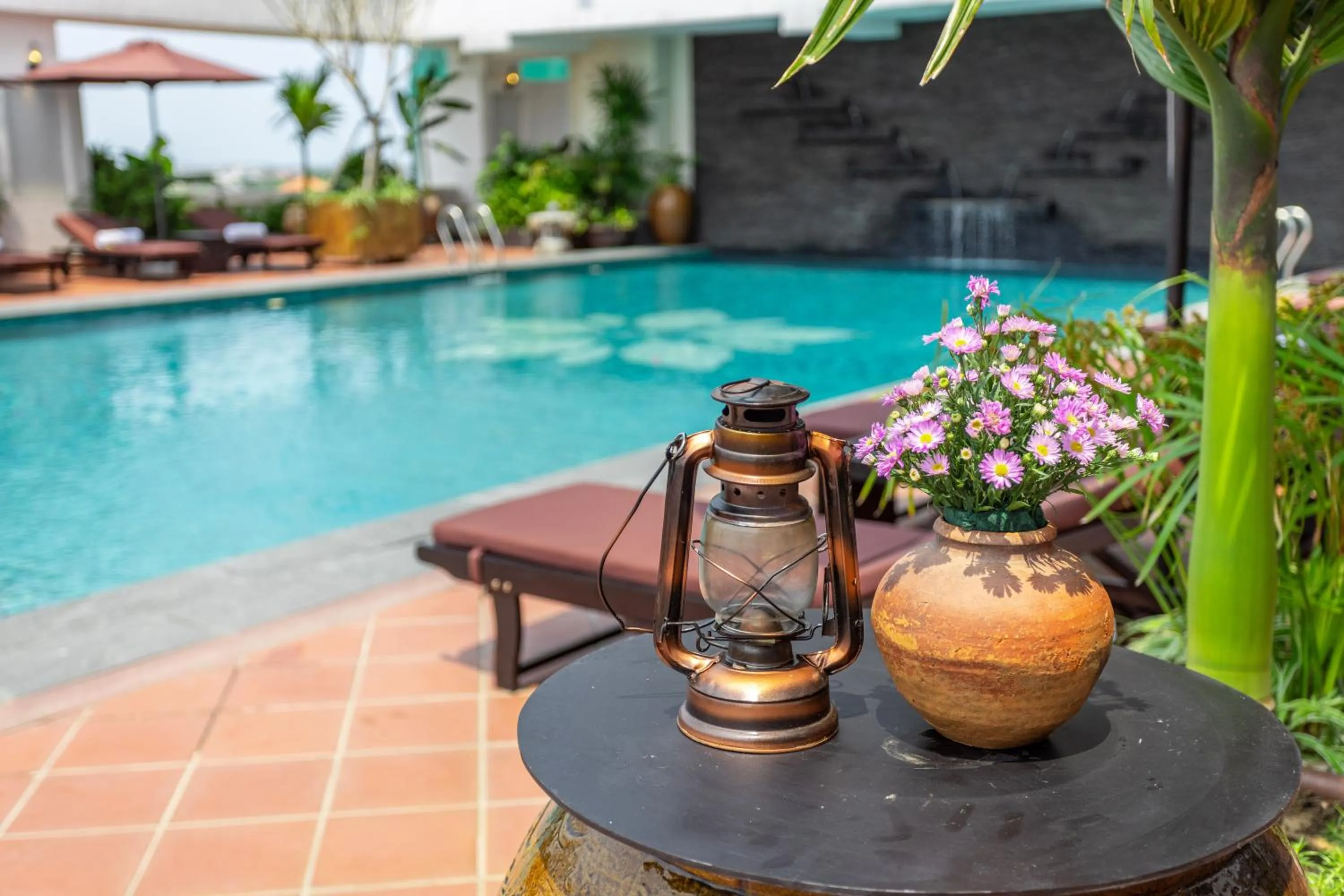 Swimming pool in White Lotus Hue Hotel