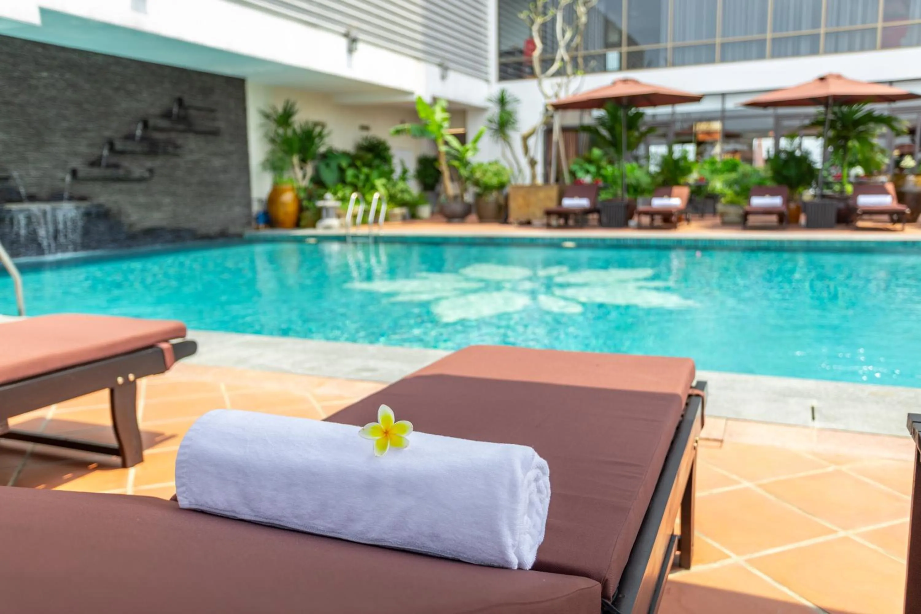 Swimming pool in White Lotus Hue Hotel
