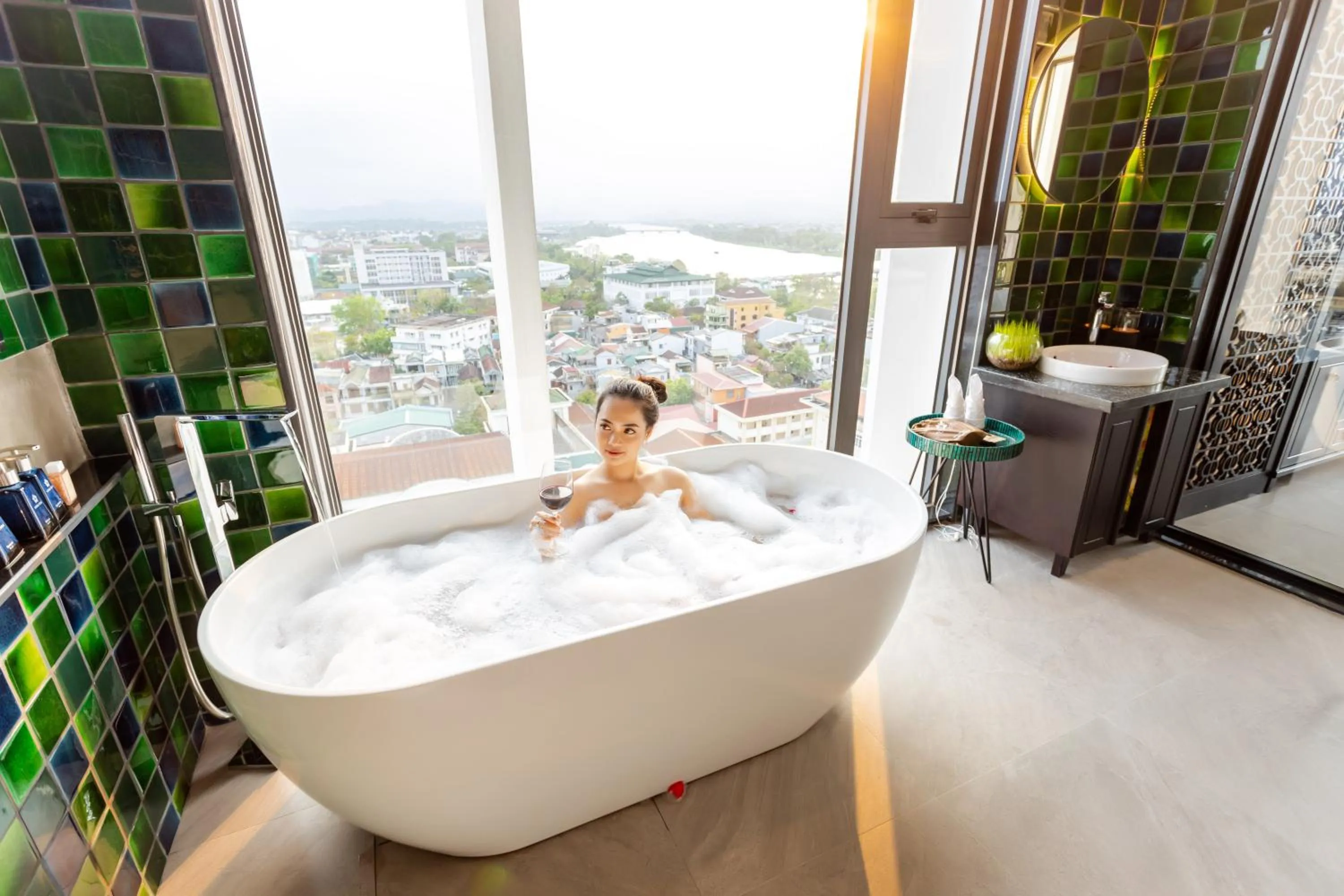 Bathroom in White Lotus Hue Hotel
