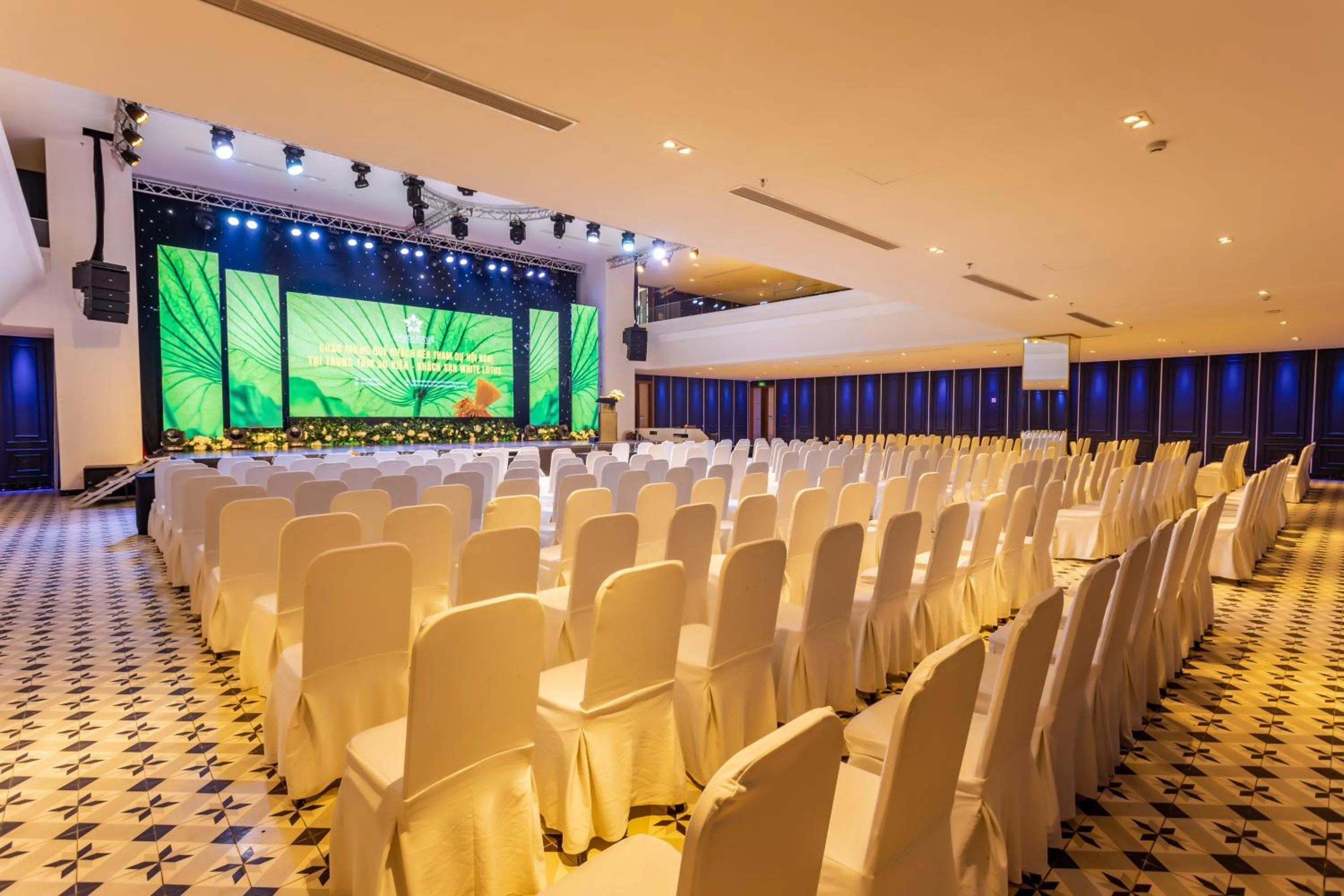 Business facilities in White Lotus Hue Hotel