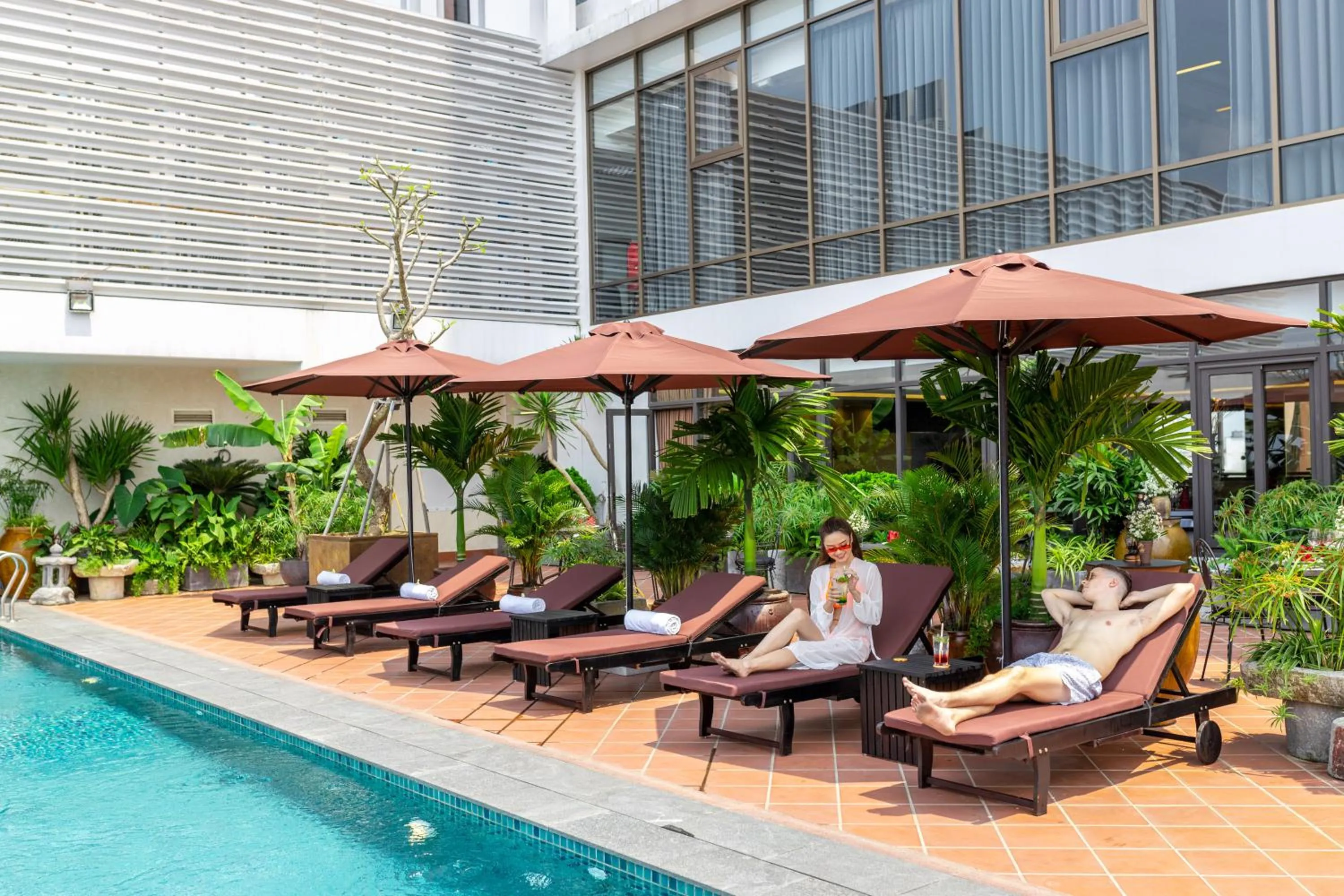 Swimming pool in White Lotus Hue Hotel