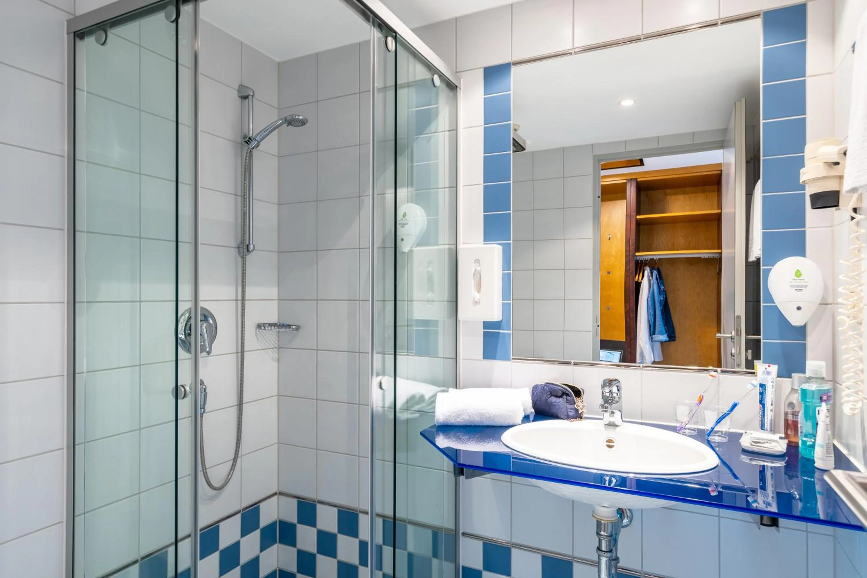 Bathroom in Hotel Leipheim Süd