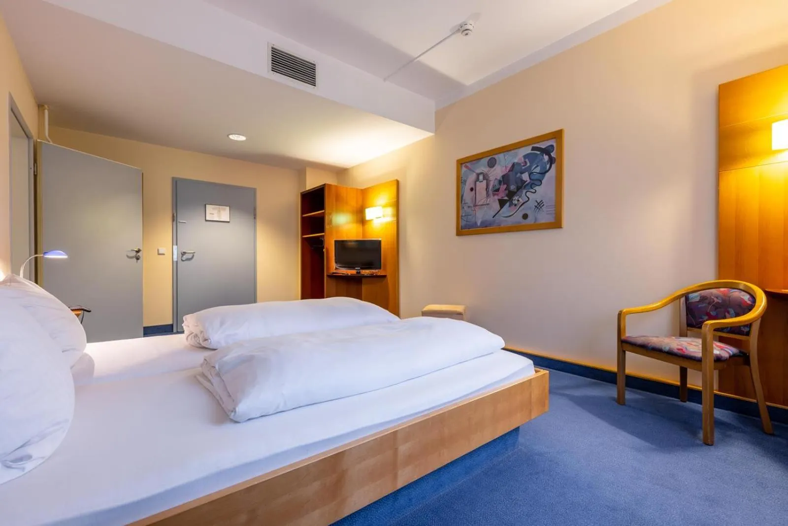 Photo of the whole room, Bed in Dresdner Tor Süd