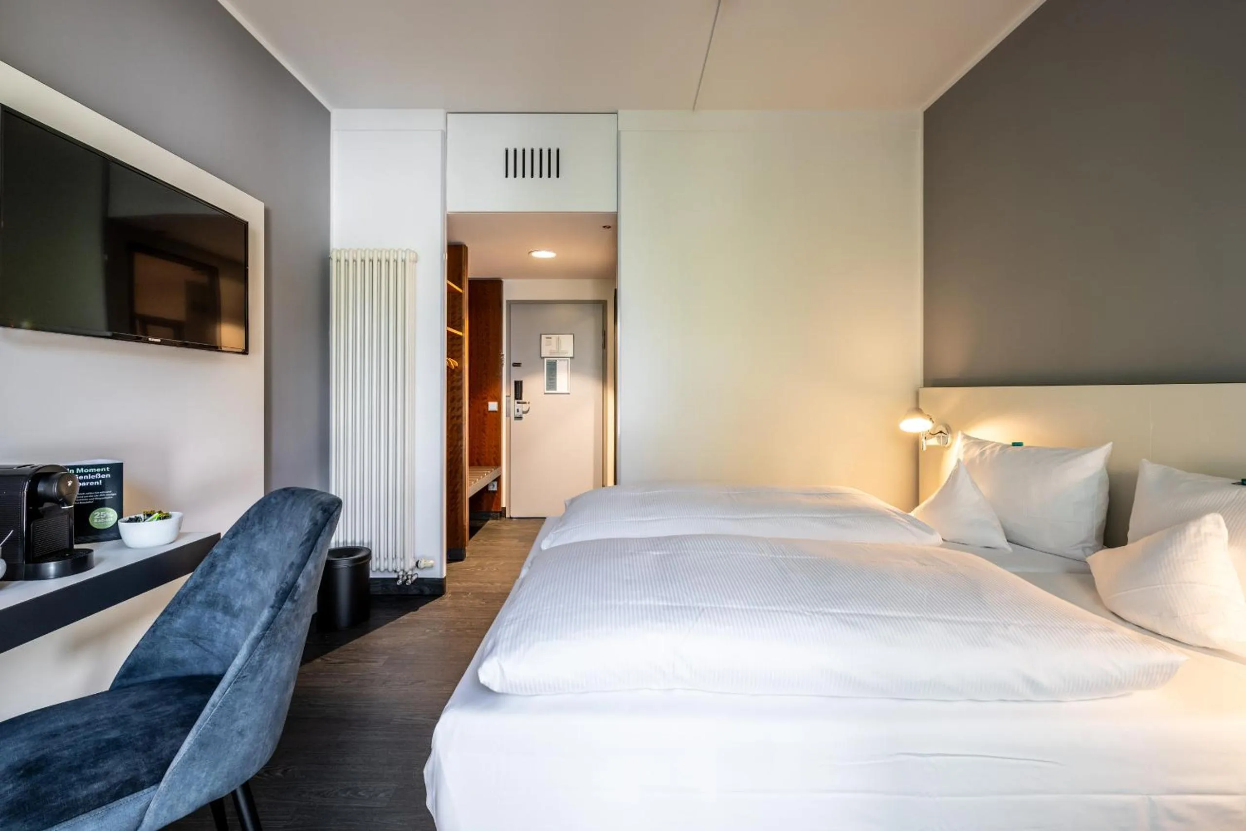 Photo of the whole room, Bed in Dresdner Tor Süd