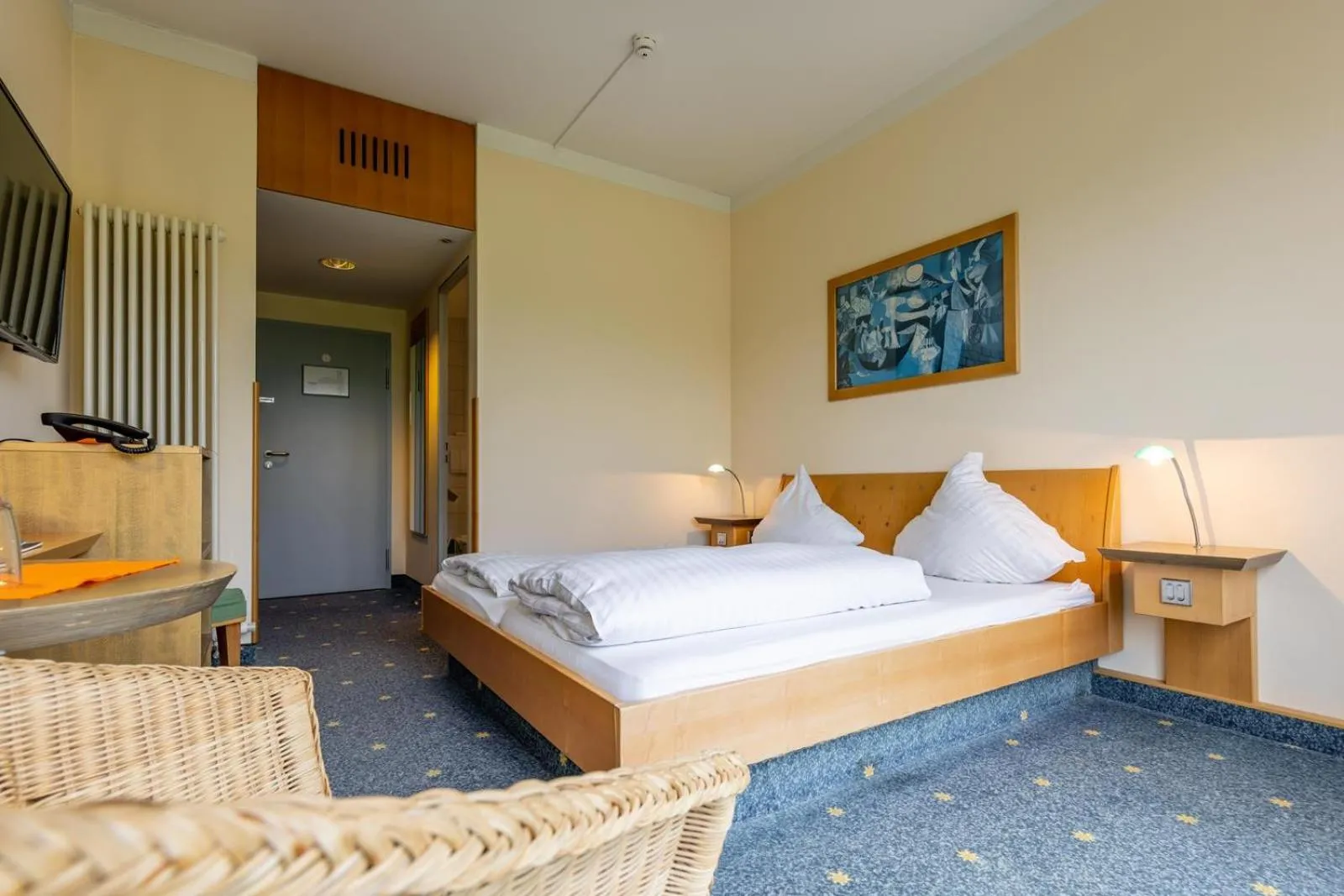 Photo of the whole room, Bed in Dresdner Tor Süd