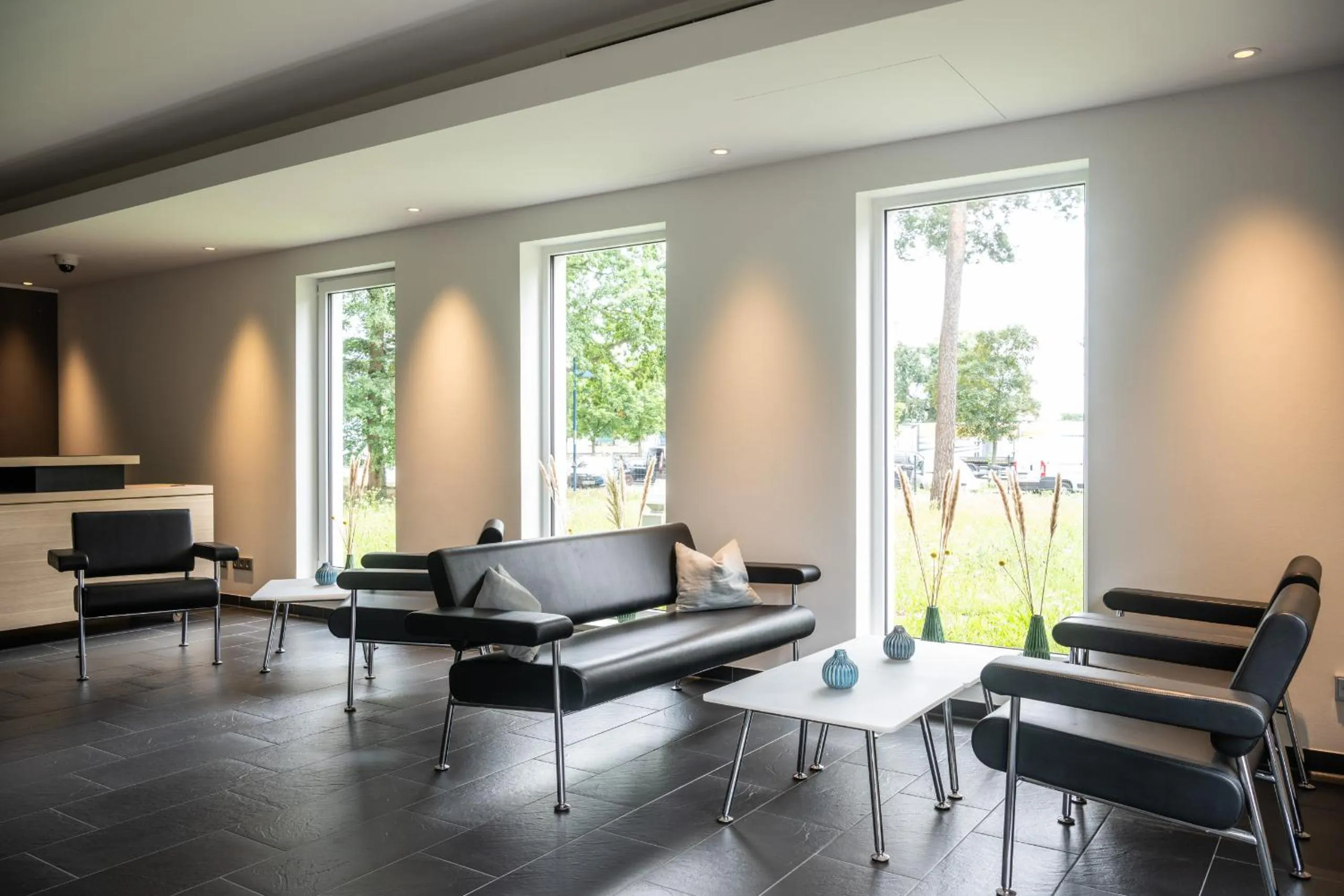 Lobby or reception in Serways Hotel Bruchsal West