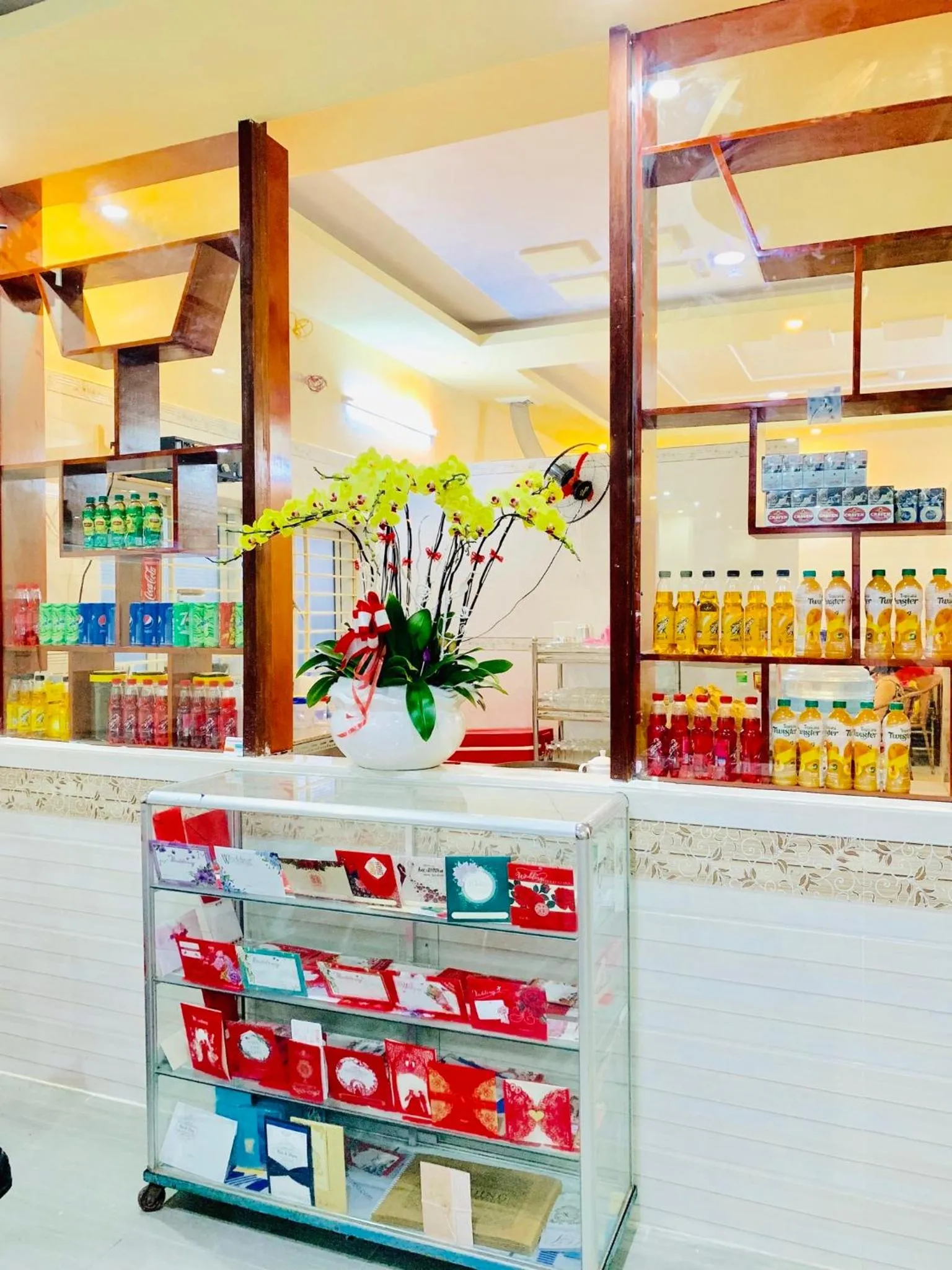 Food and drinks in Mekong Rose Hotel