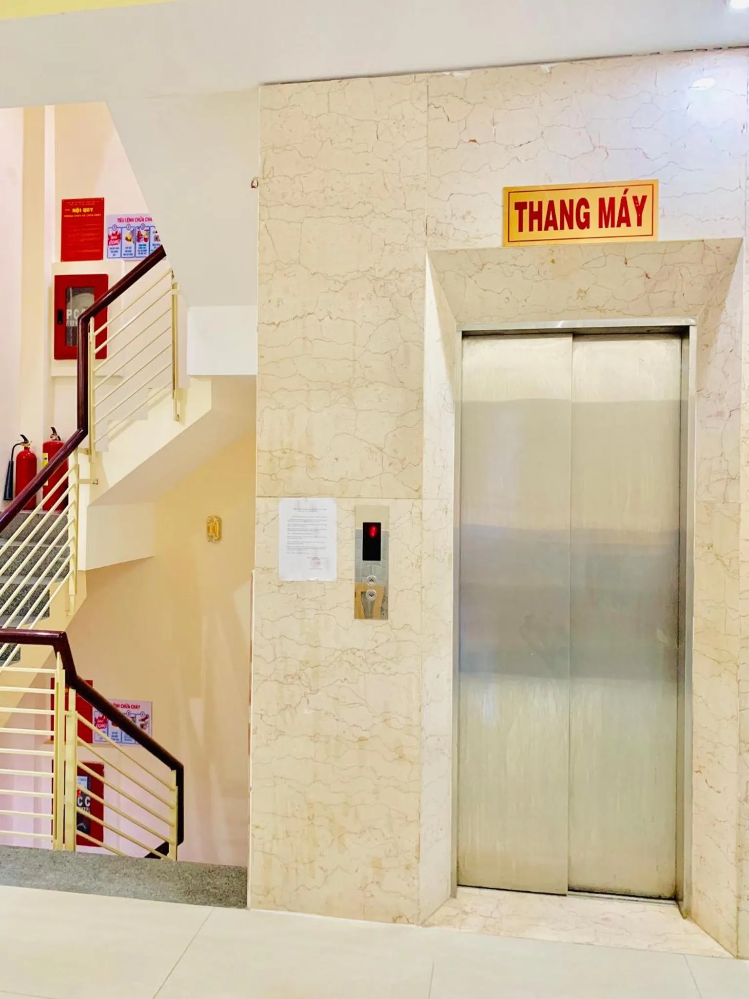 elevator in Mekong Rose Hotel