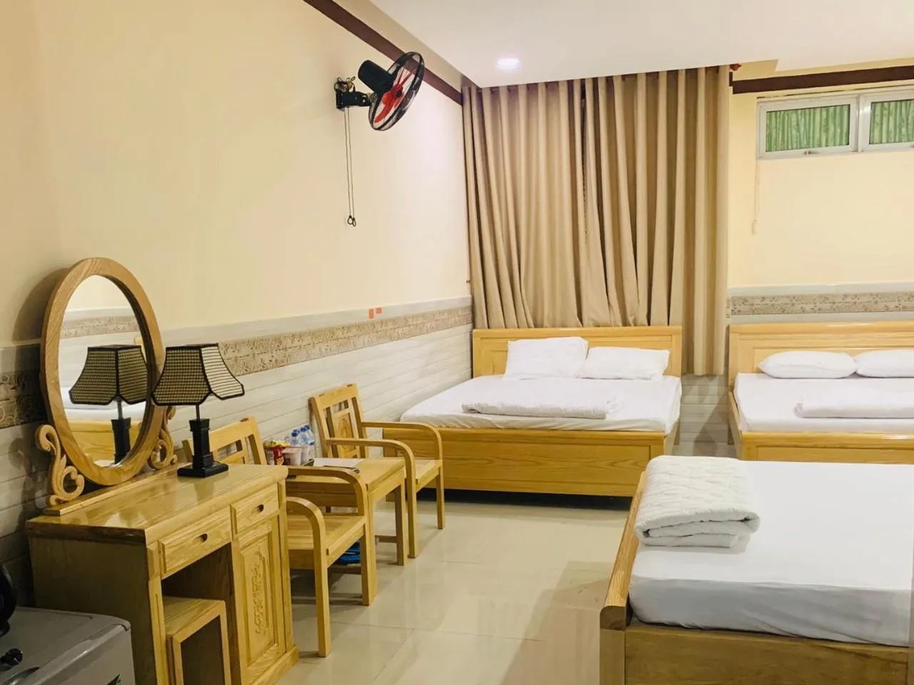 Photo of the whole room, Bed in Mekong Rose Hotel