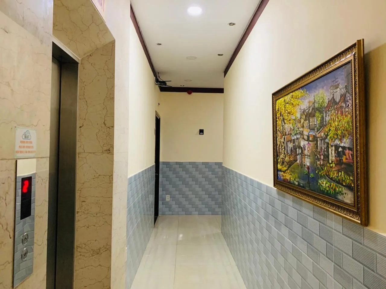 elevator in Mekong Rose Hotel