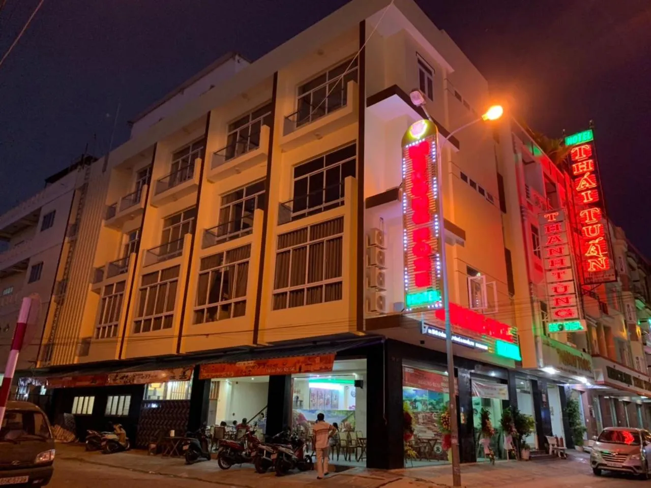 Night in Mekong Rose Hotel