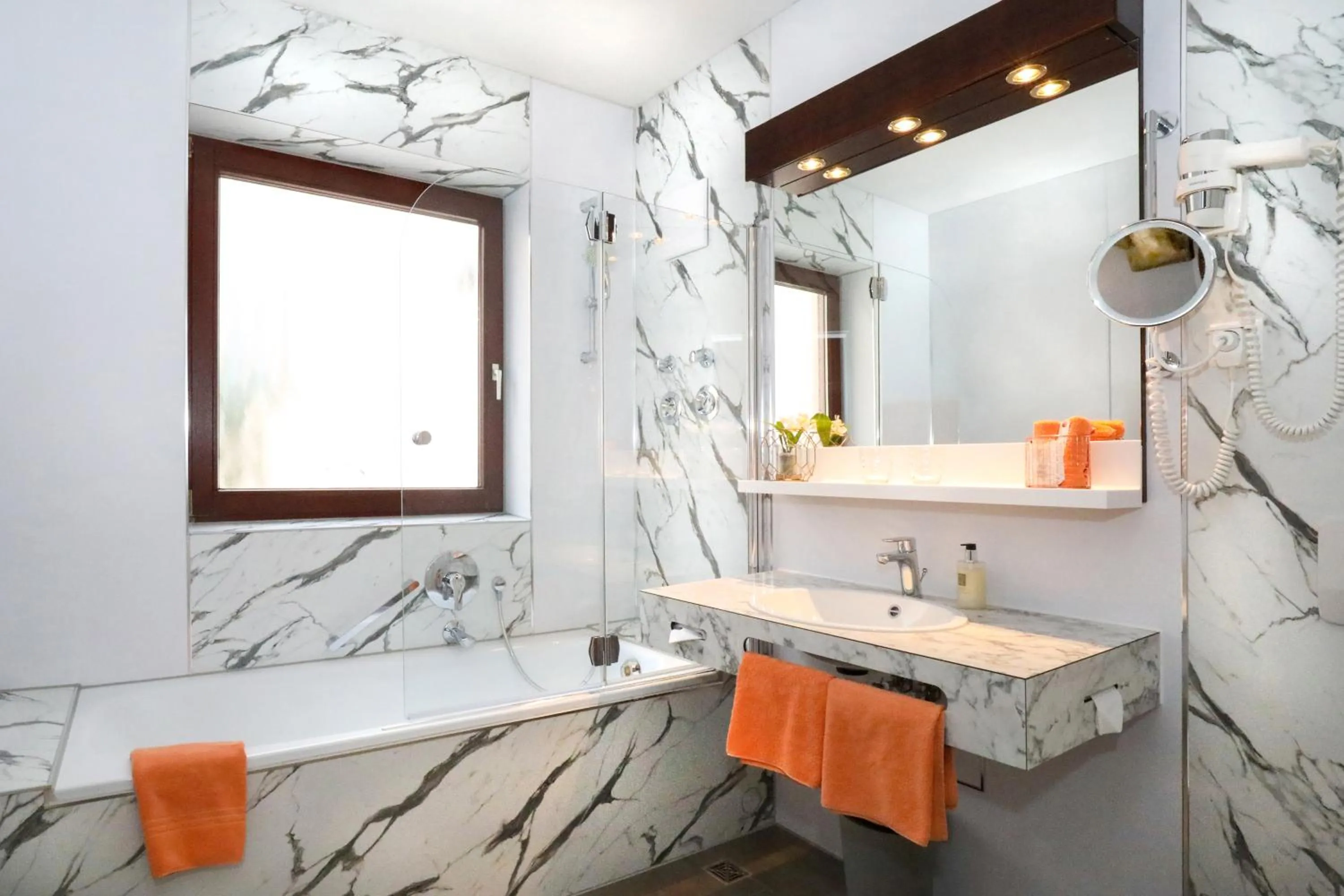 Shower in City-Hotel Aschaffenburg