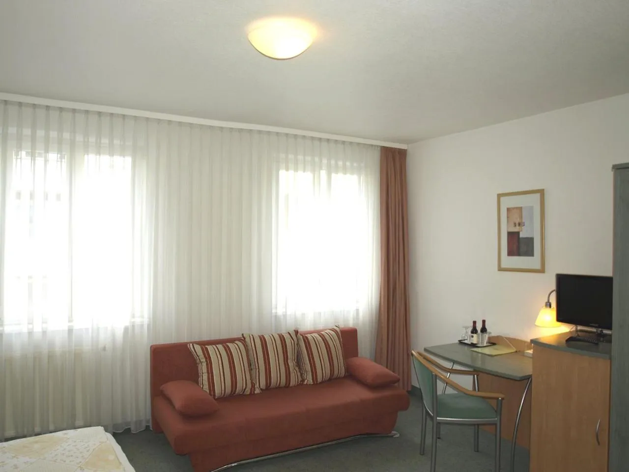 TV and multimedia in Central-Classic Hotel