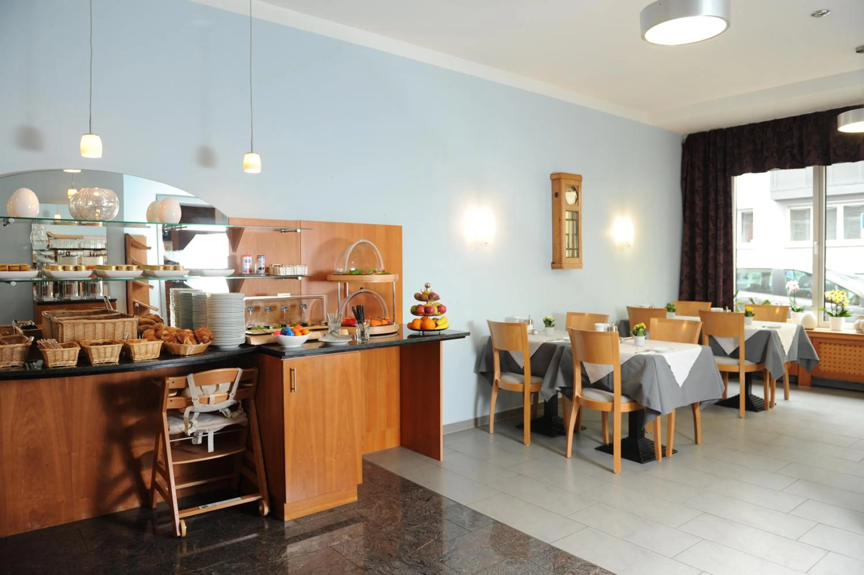 Decorative detail in Central-Classic Hotel