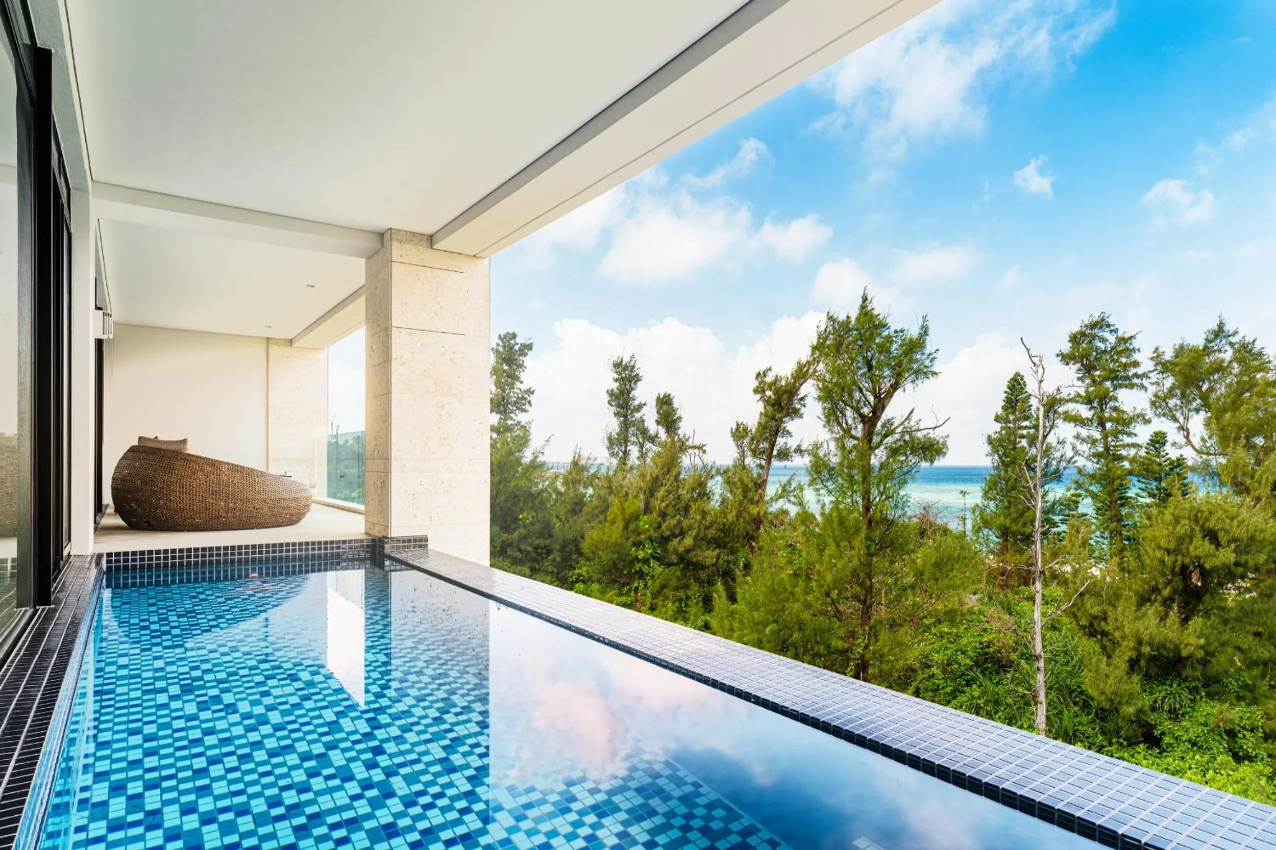 Day in UMITO Okinawa Onnason