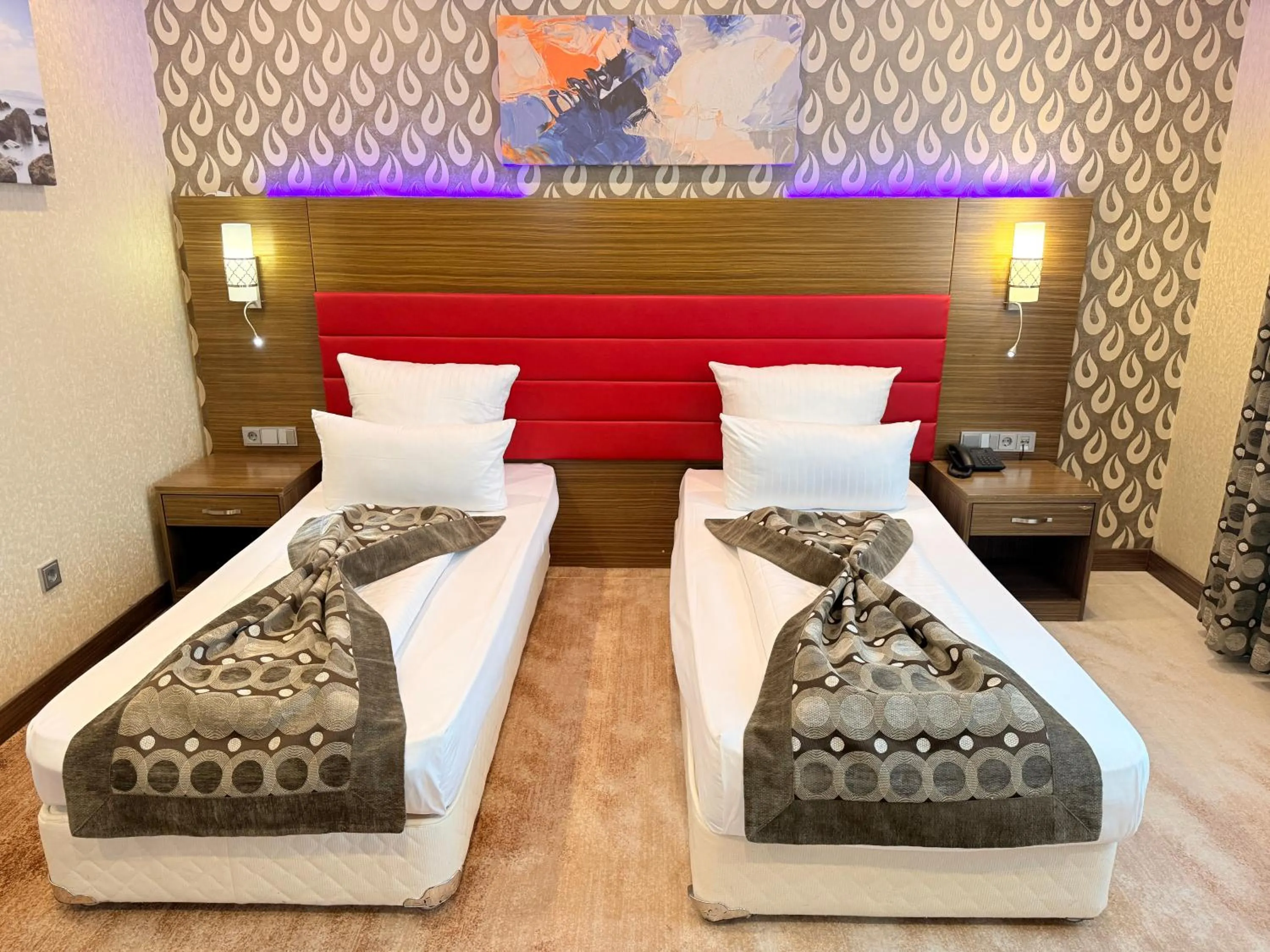 Photo of the whole room, Bed in Airport Global Hotel