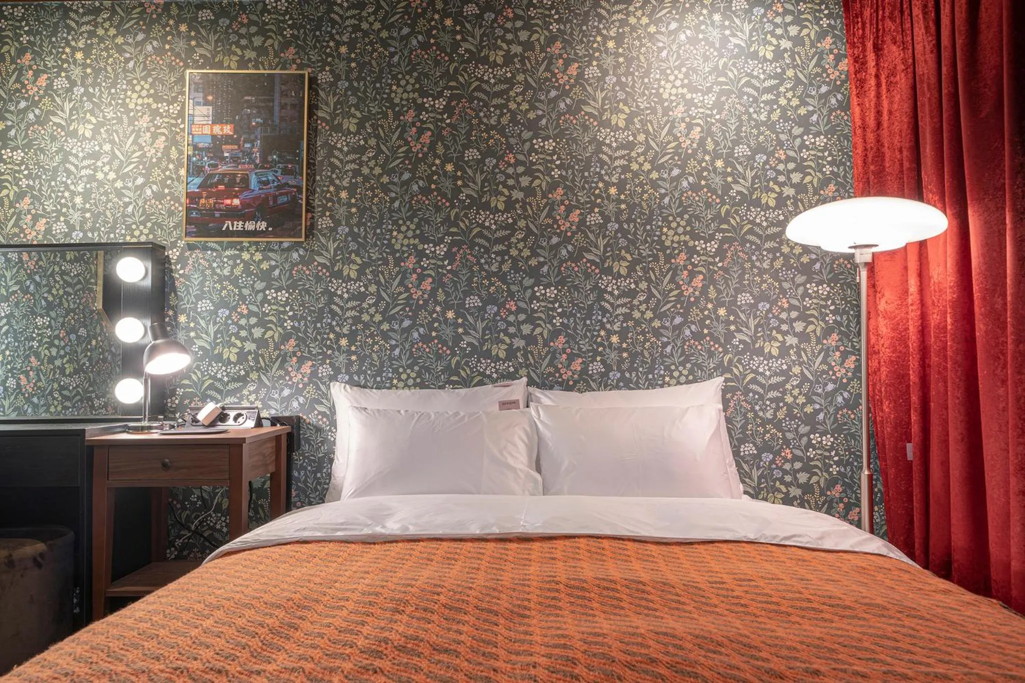 Bed in Shourin Hotel Cheonan by Aank