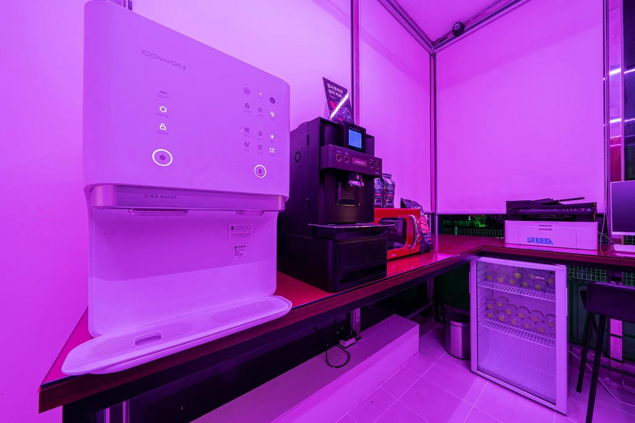 Shourin Hotel Cheonan by Aank