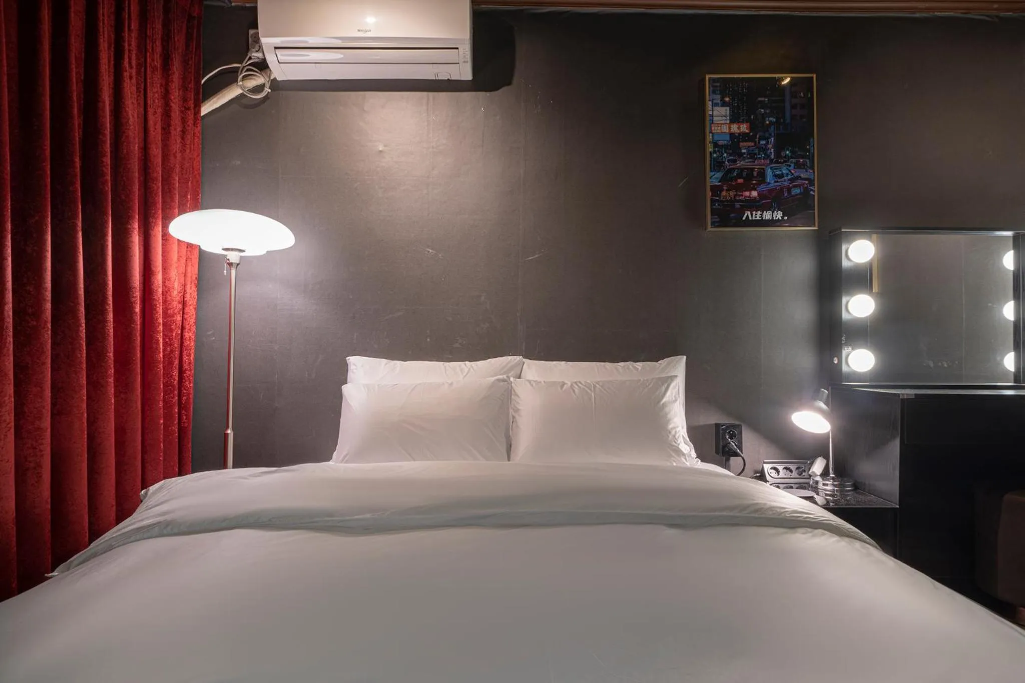 Bed in Shourin Hotel Cheonan by Aank