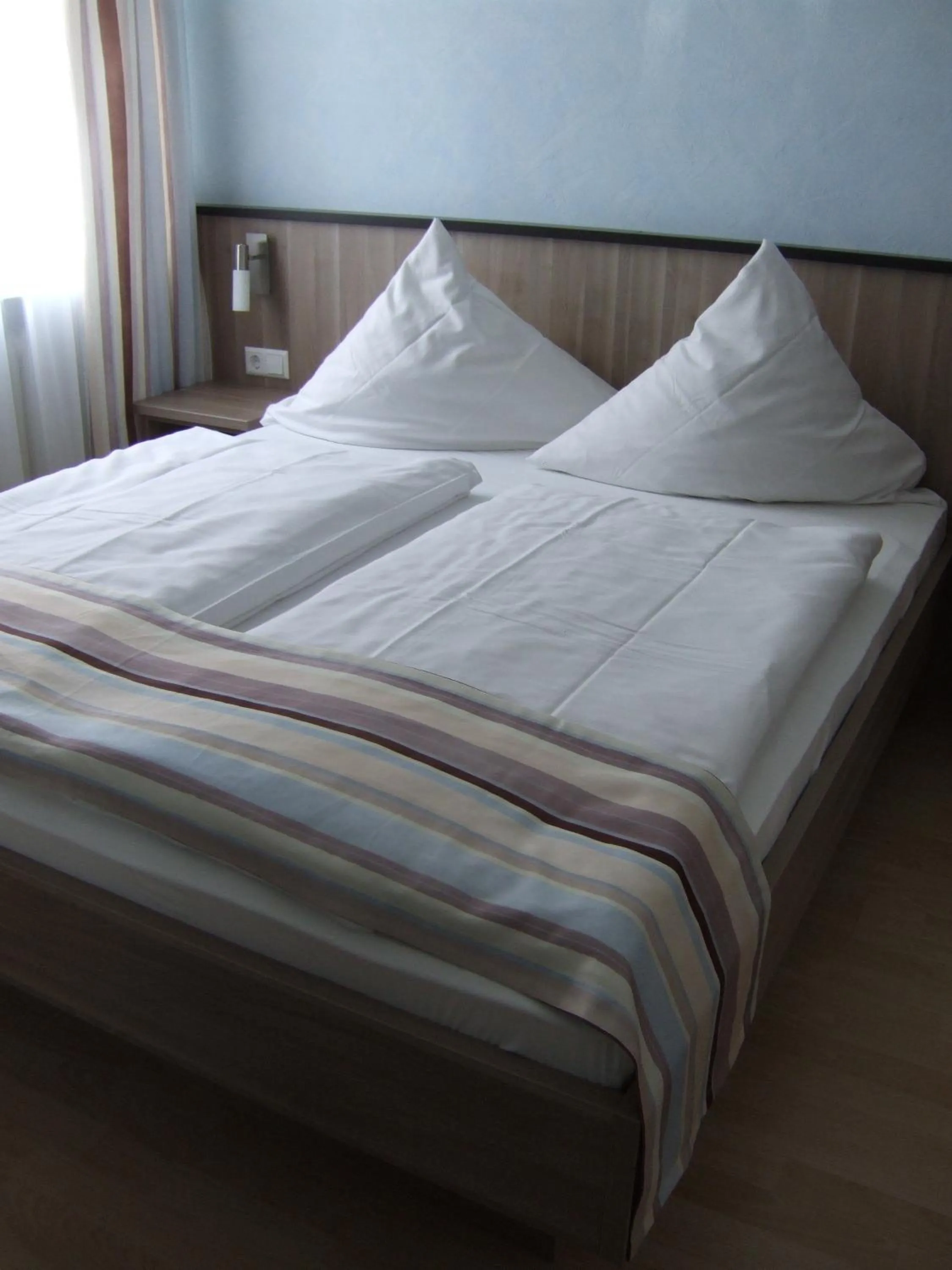 Bed in Hotel Bella Vista