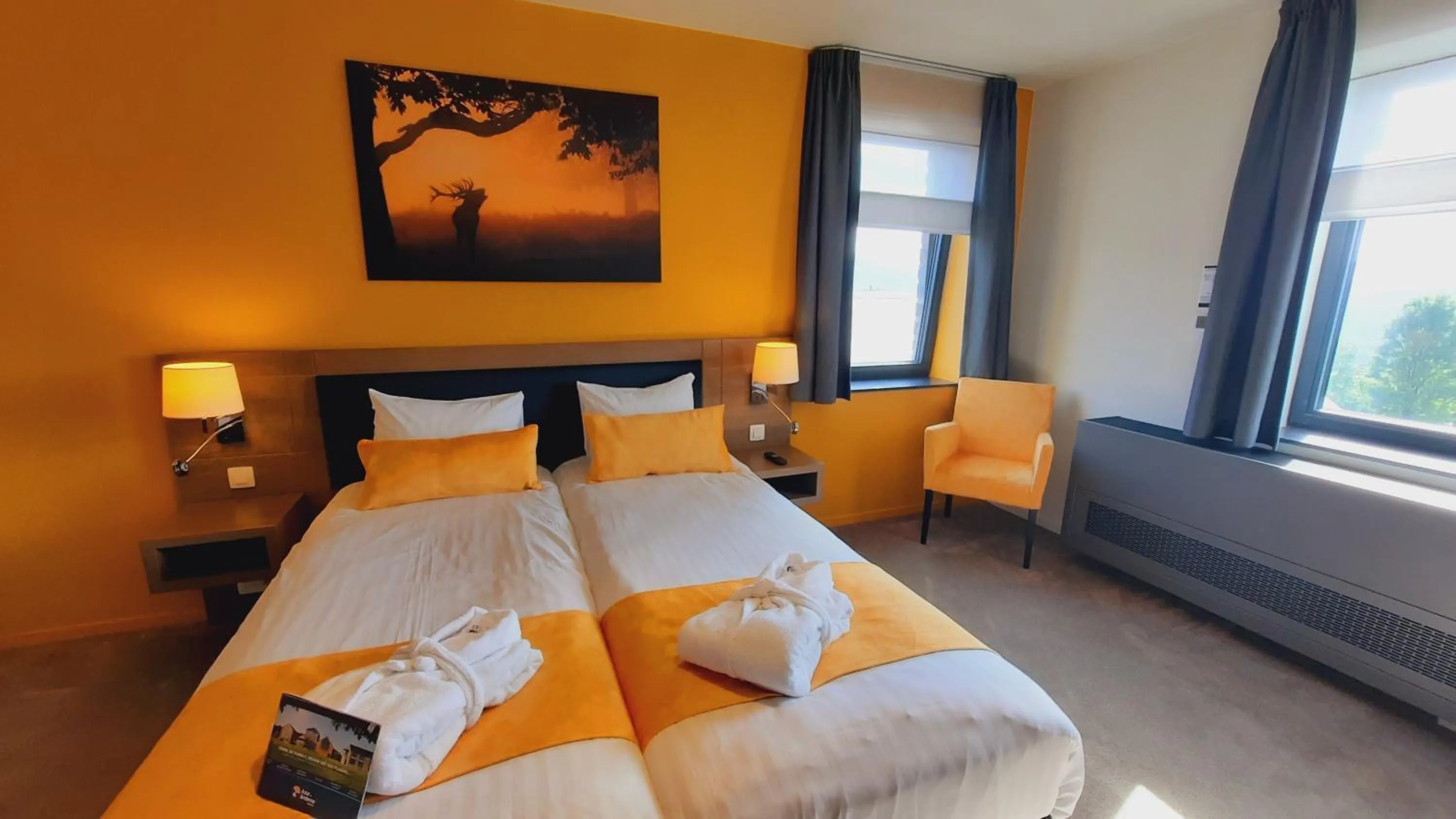 Bedroom, Bed in Azur en Ardenne