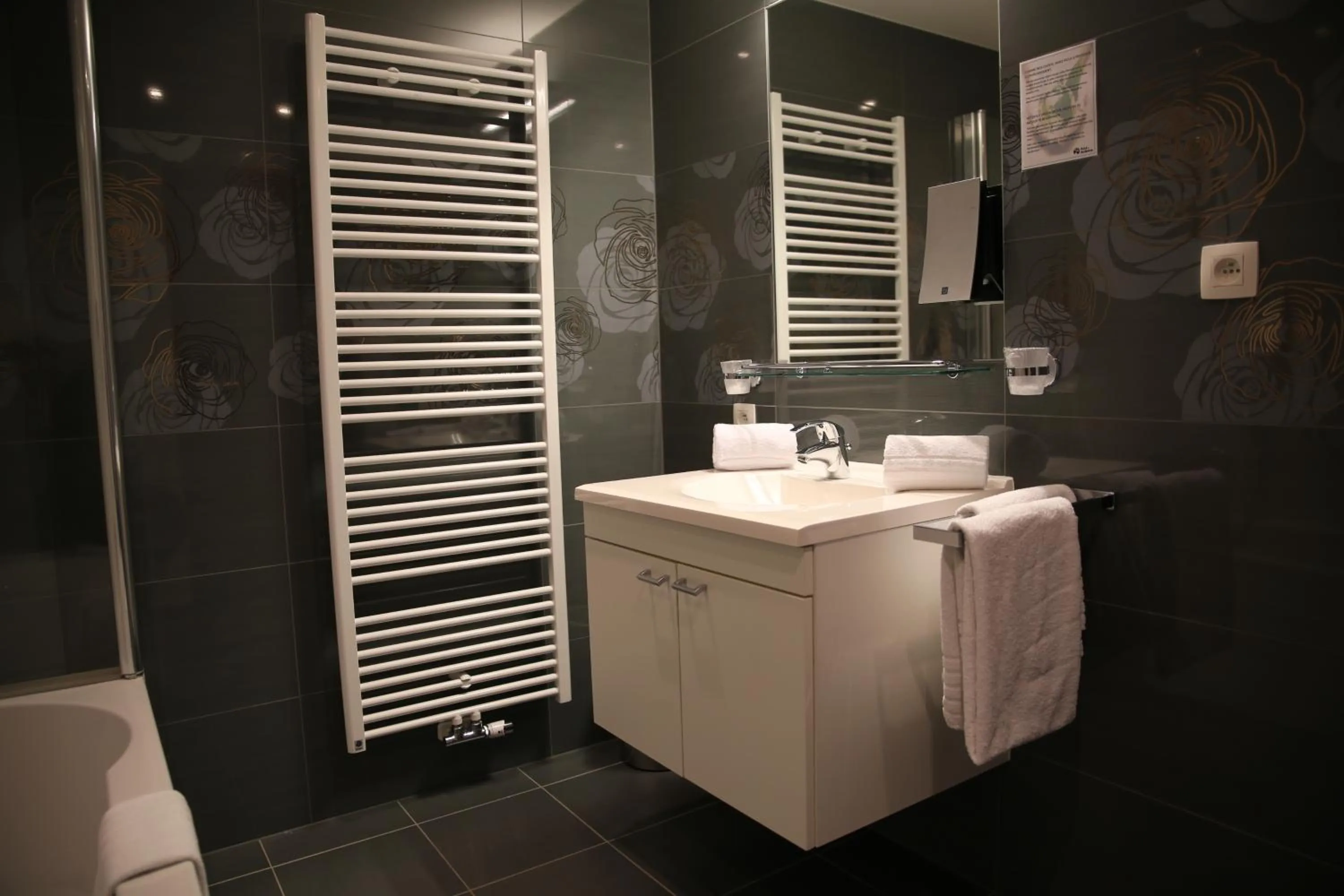 Bathroom in Azur en Ardenne