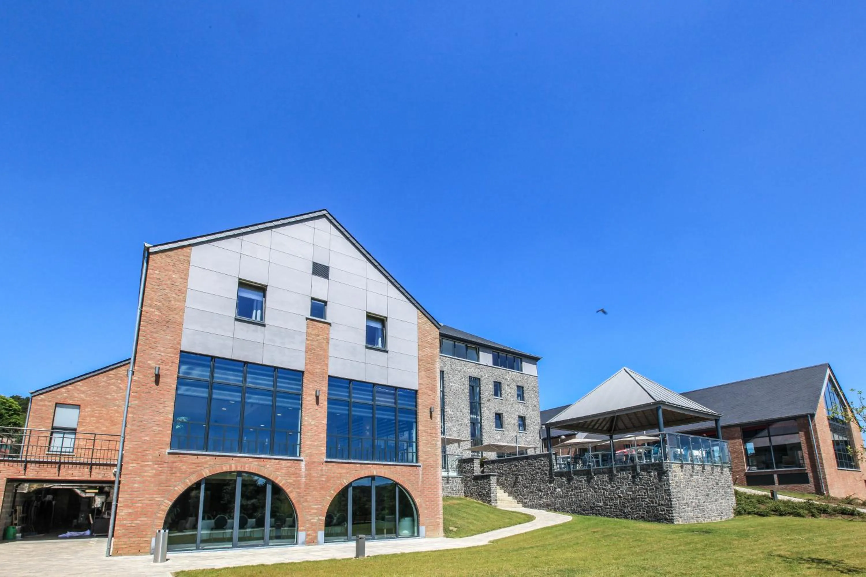 Facade/entrance in Azur en Ardenne