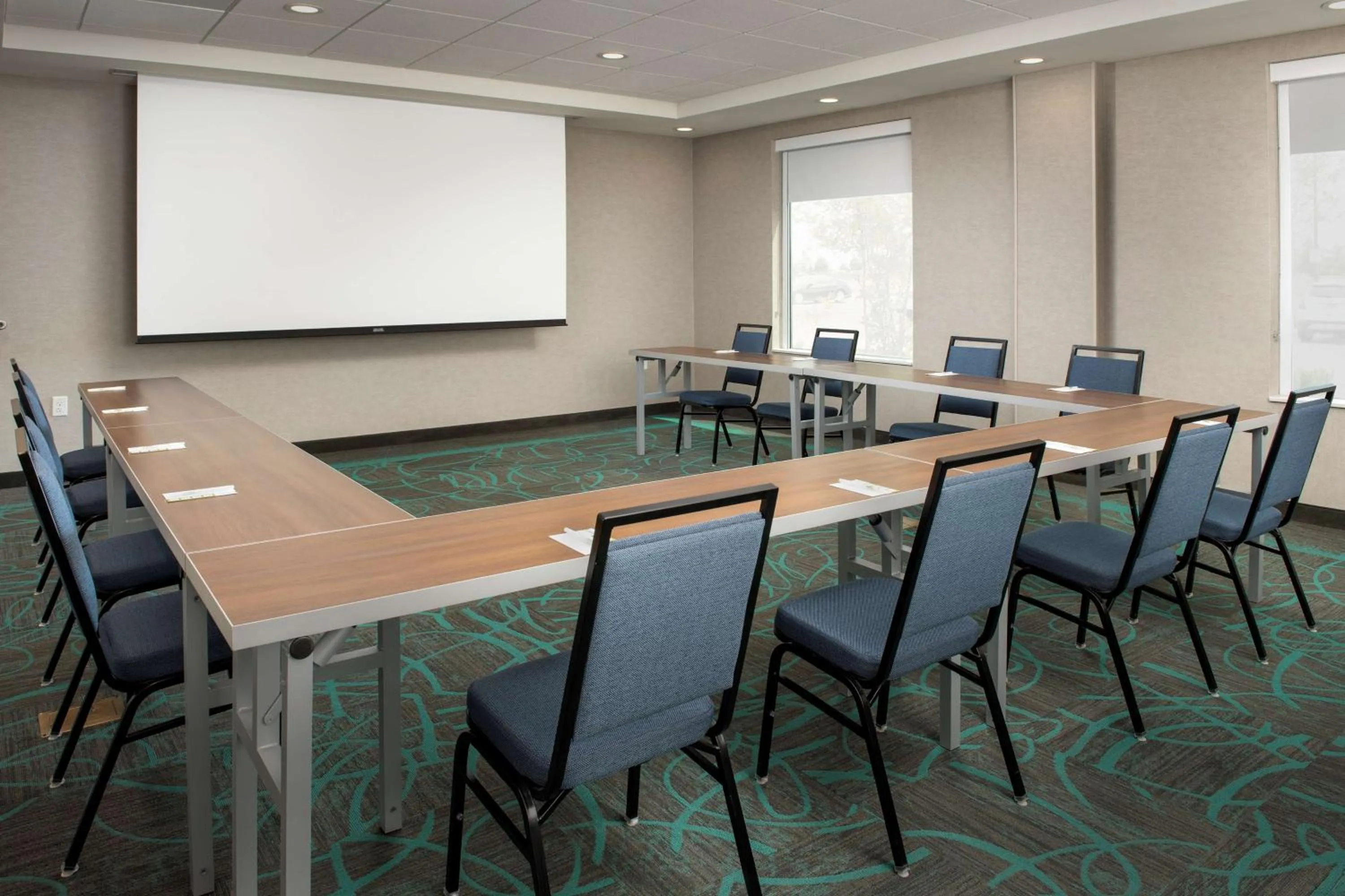 Meeting/conference room in Home2 Suites By Hilton Marysville