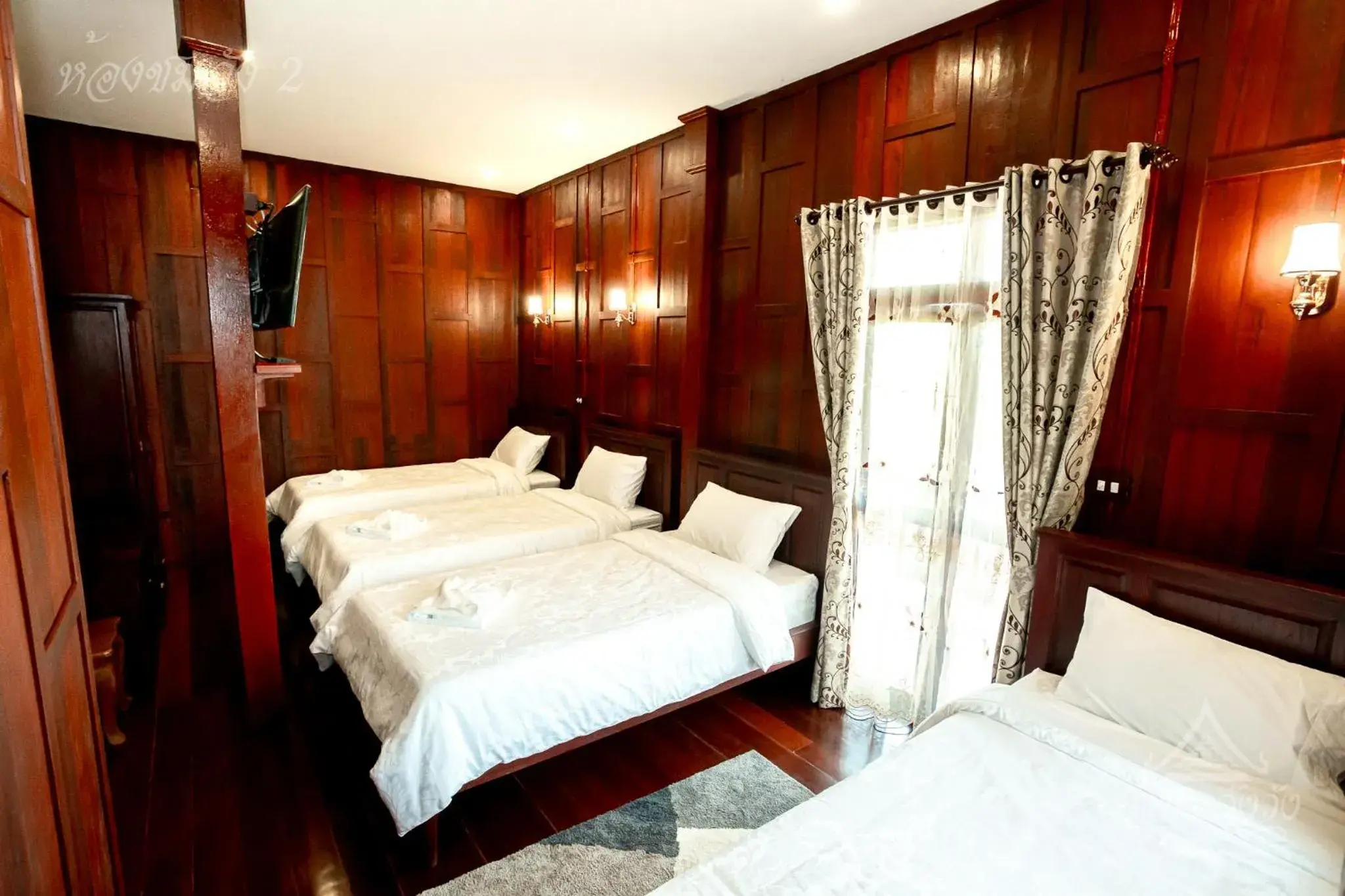 Quadruple Room with Terrace in Baan Lhang Wangh บ้านหลังวัง Quadruple Room with Terrace in Baan Lhang Wangh บ้านหลังวัง