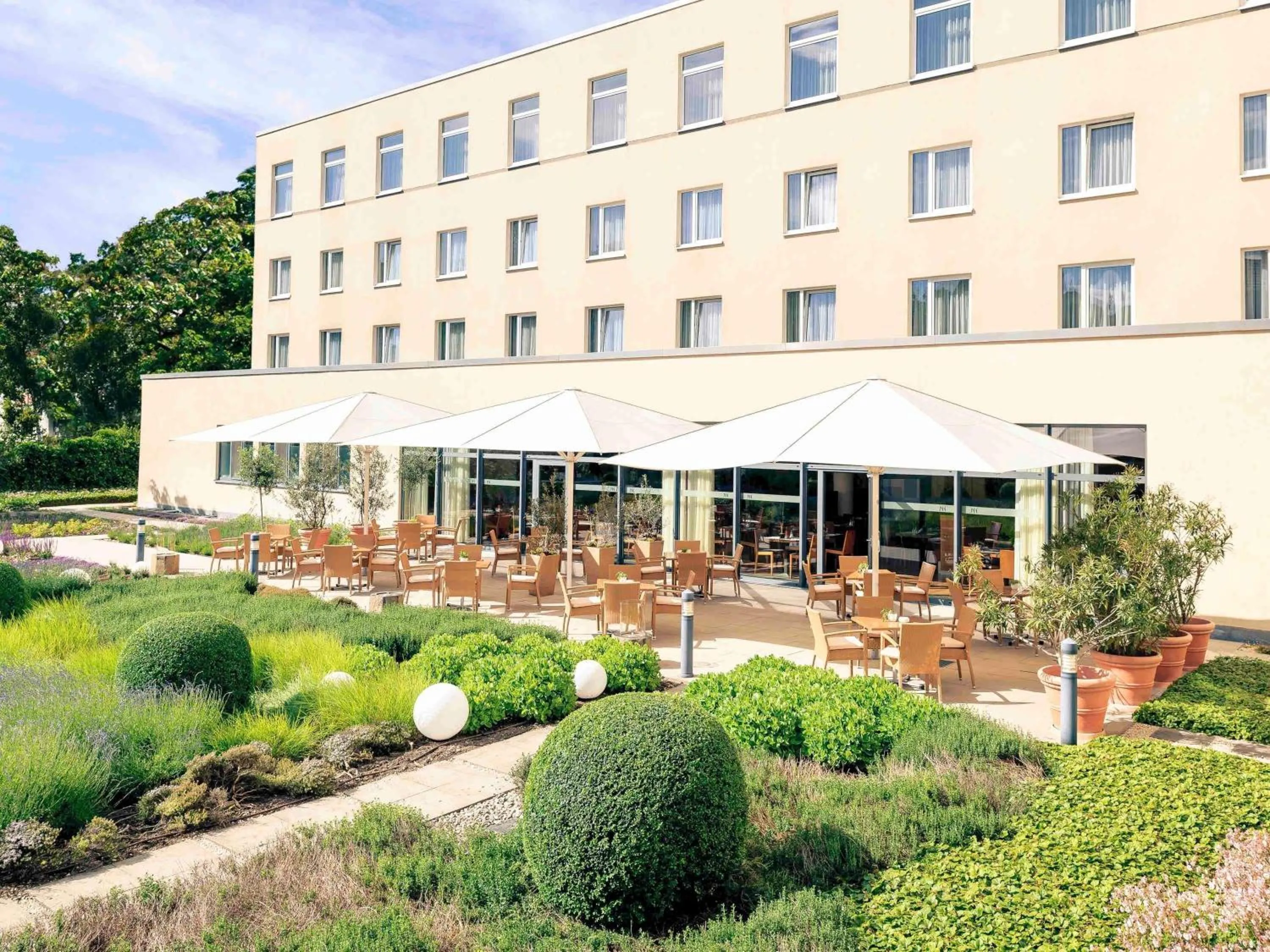 Property building in Mercure Hotel Mannheim am Rathaus