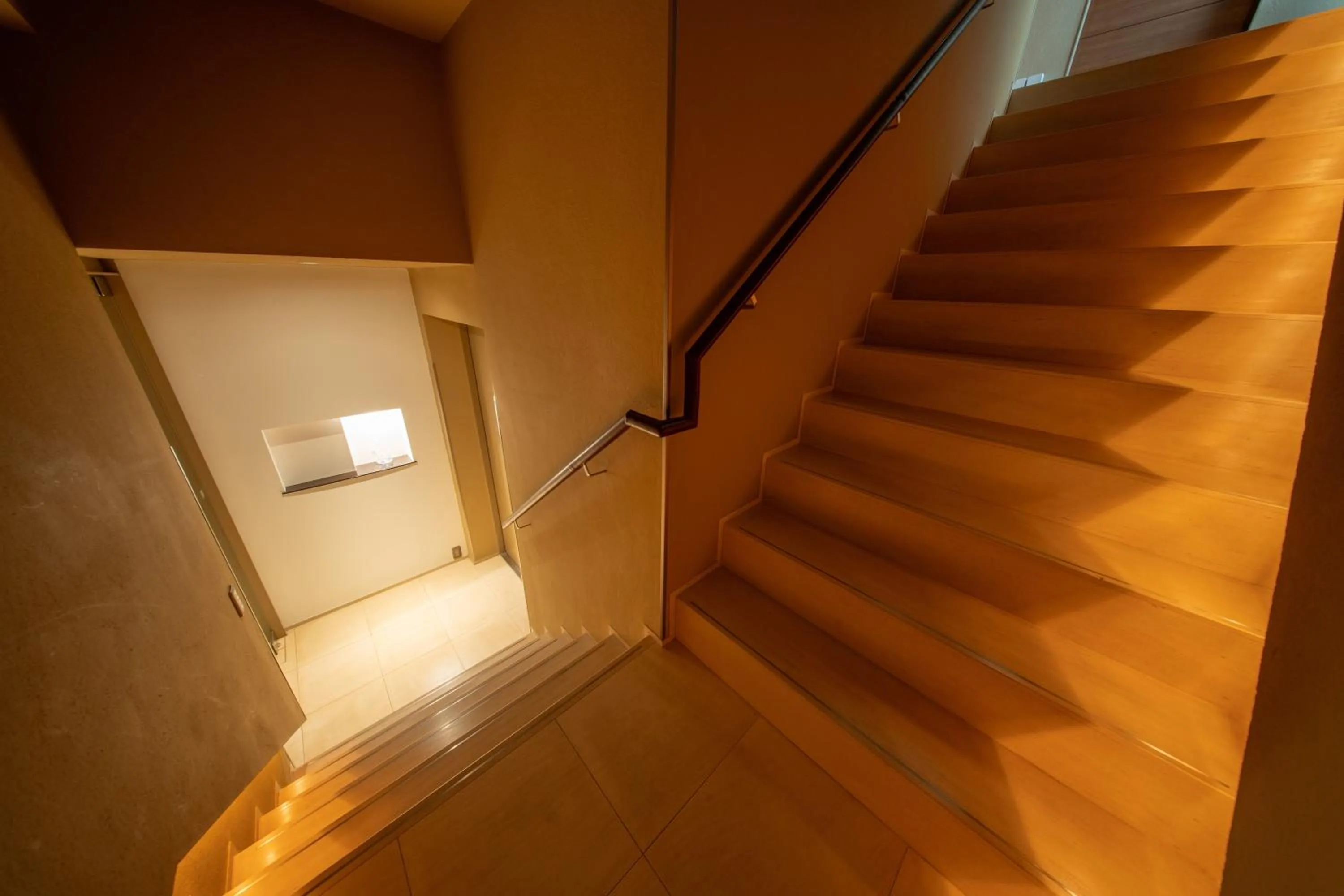 Azabu Modern House The Tokyo Tower can be seen from the villa 500m2