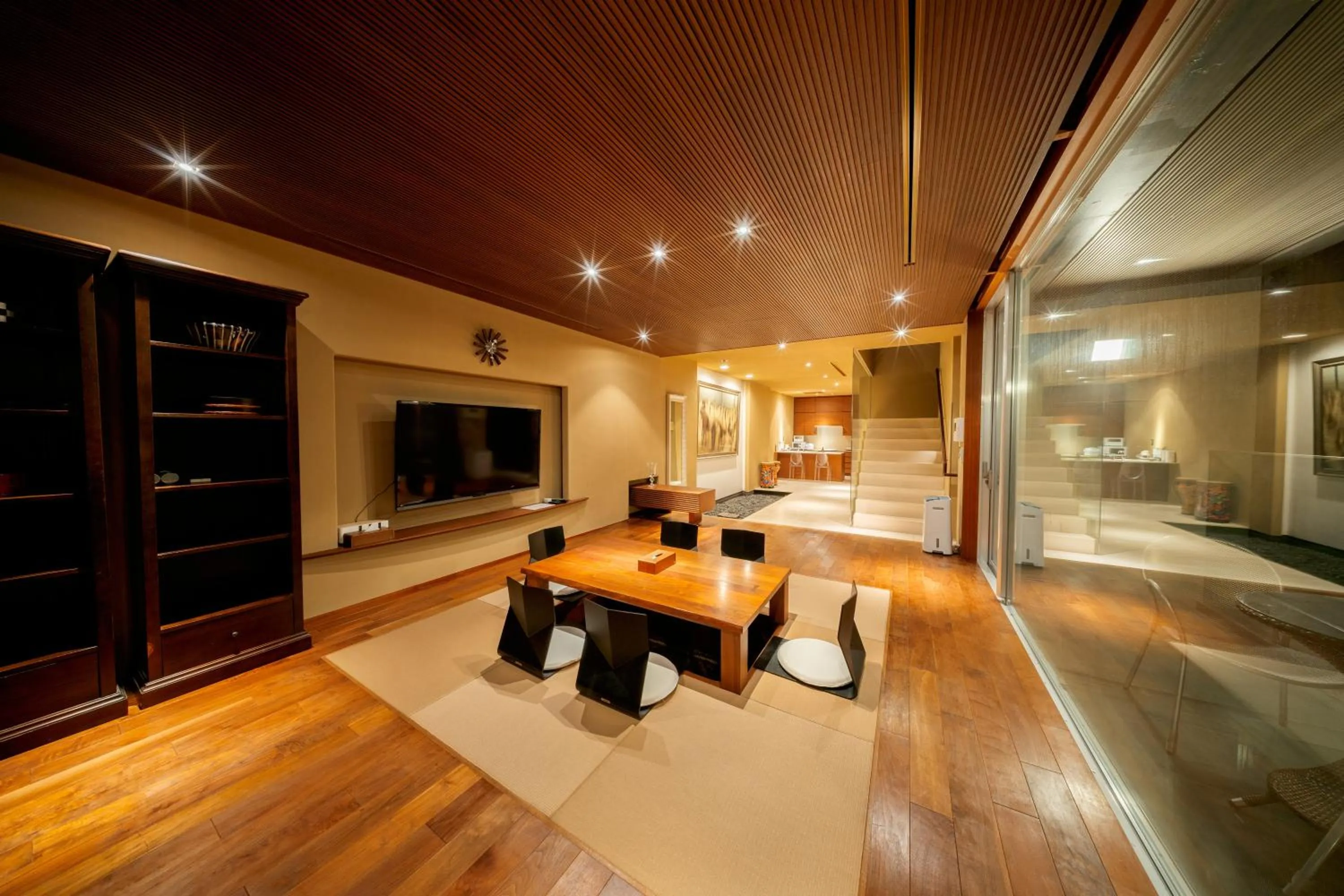 Azabu Modern House The Tokyo Tower can be seen from the villa 500m2