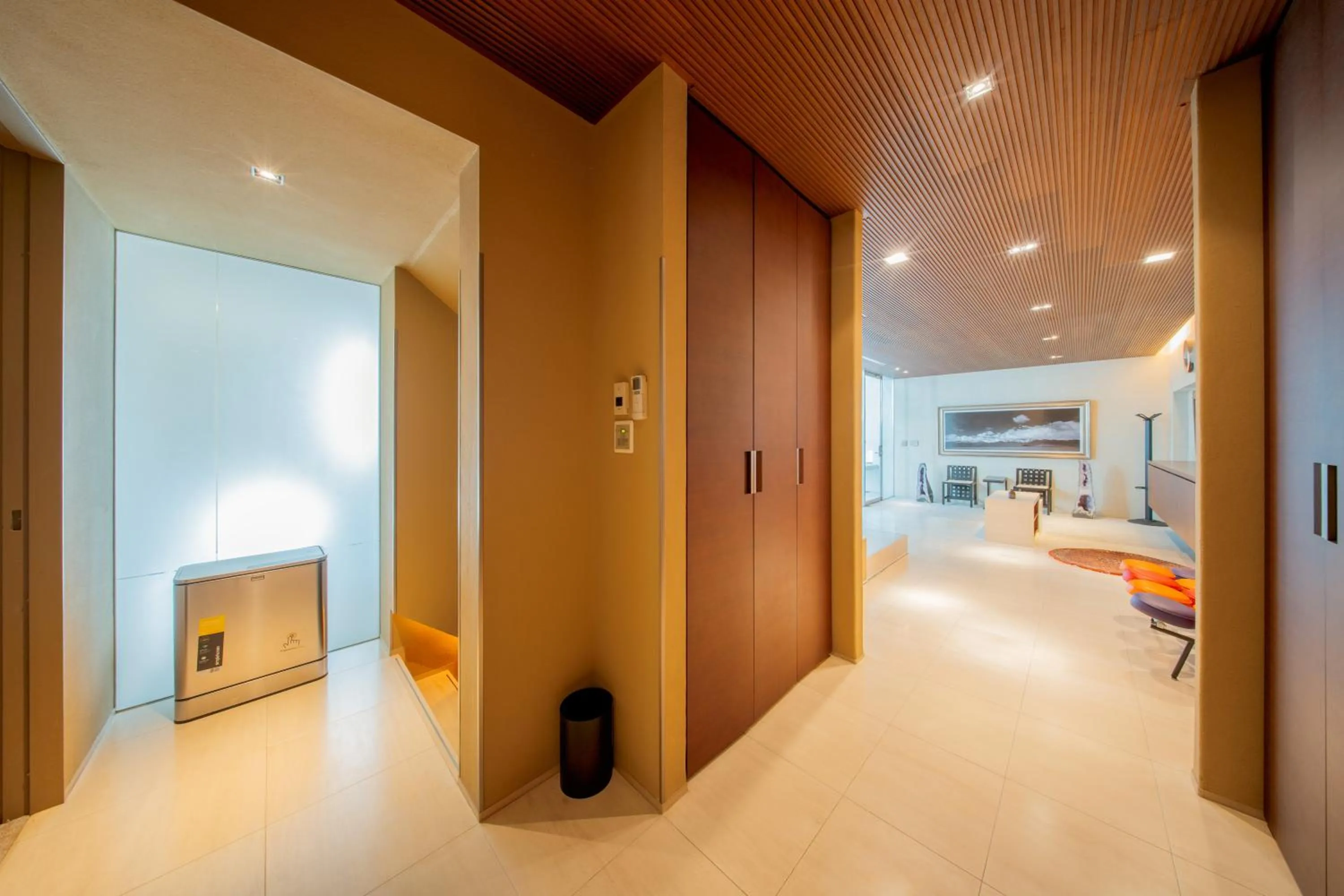 Azabu Modern House The Tokyo Tower can be seen from the villa 500m2