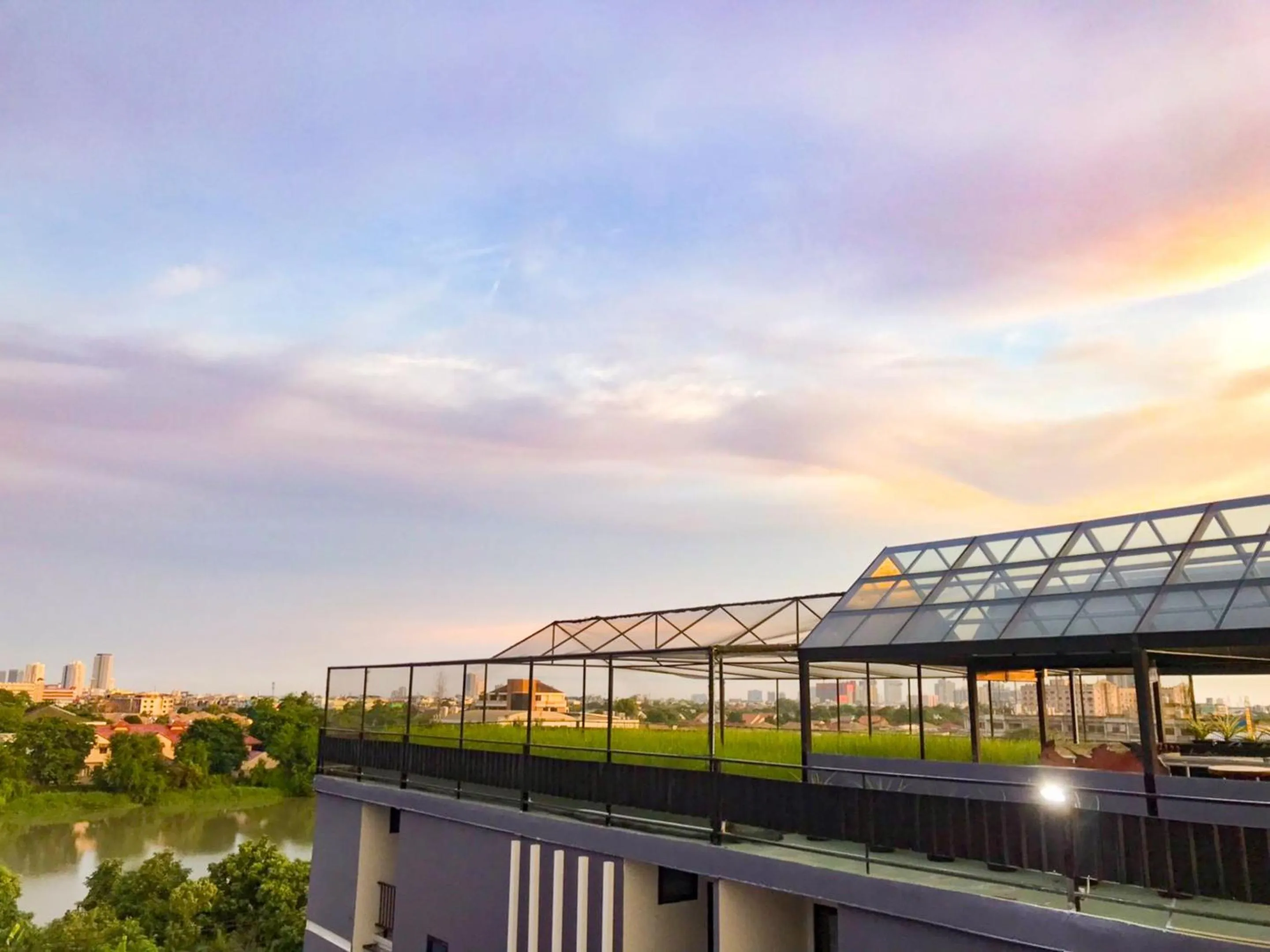 Garden in Delighted Bangkok Hotel