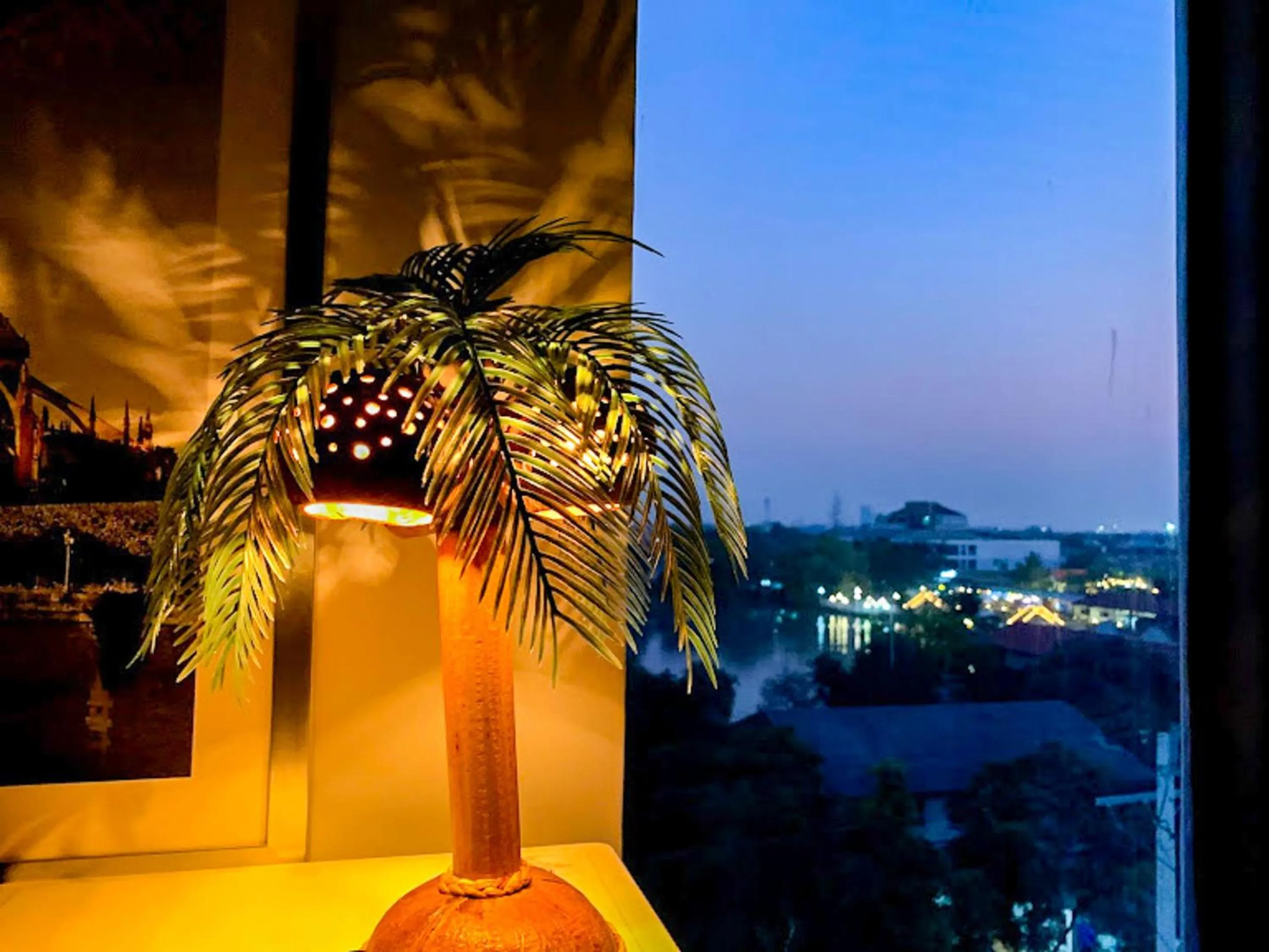 Sunset in Delighted Bangkok Hotel