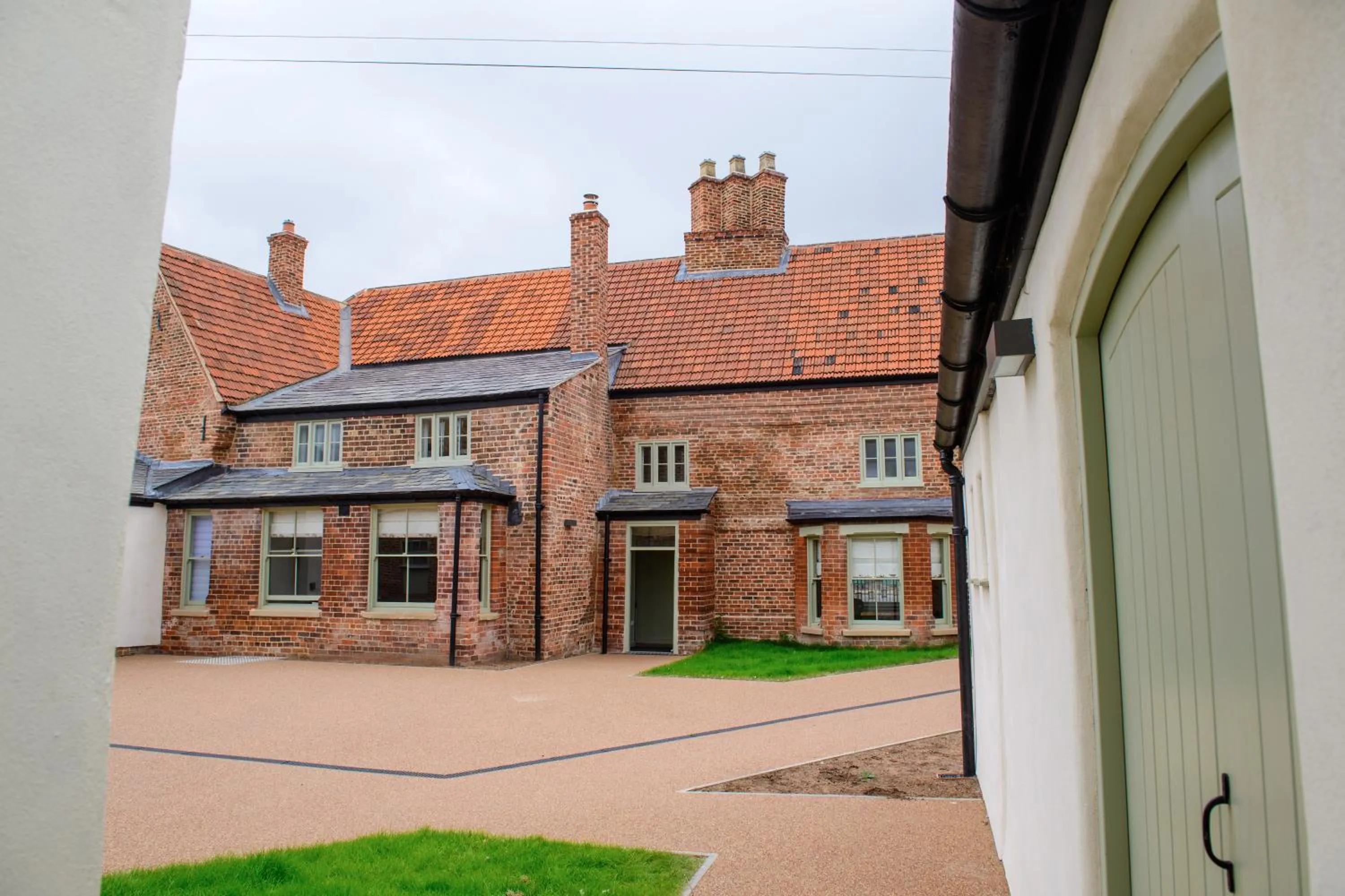 Property building in The Old Kings Head