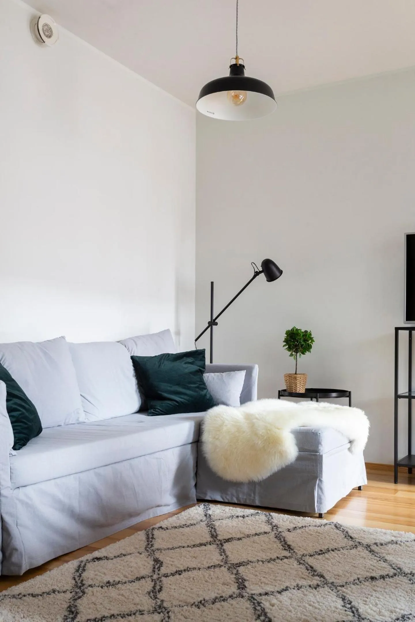 Communal lounge/ TV room, Bed in 2ndhomes Deluxe 1BR Kamppi Center Apartment with Sauna and Terrace