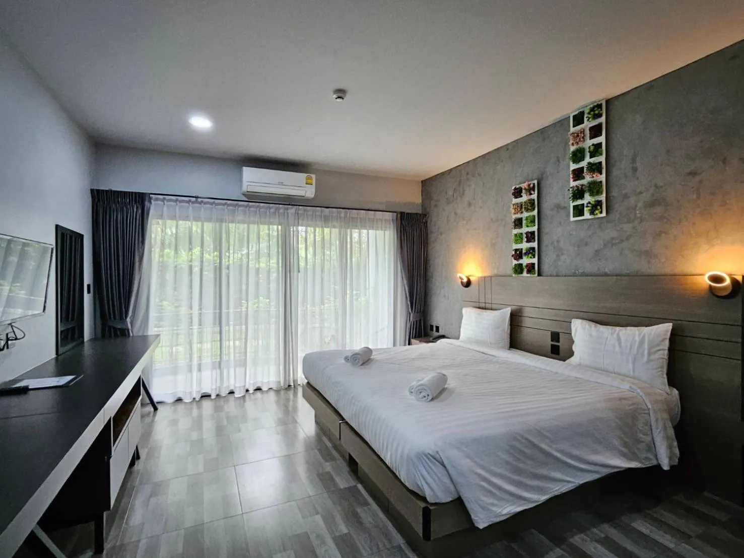 Bedroom, Bed in Little Loft Hotel