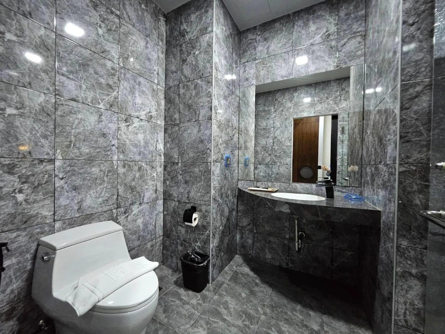 Bathroom in Little Loft Hotel