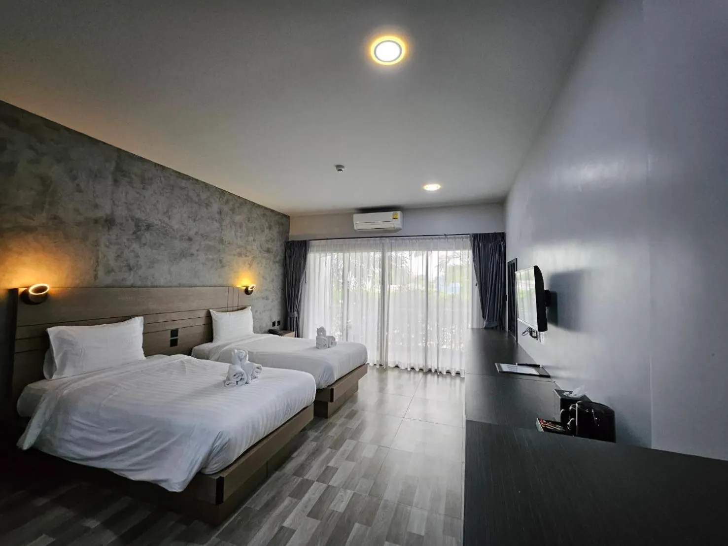 Bed in Little Loft Hotel