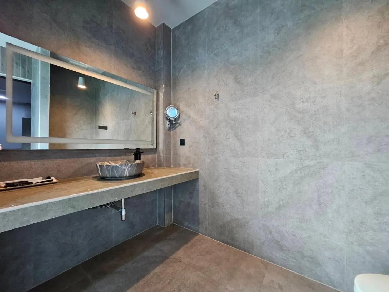 Bathroom in Little Loft Hotel