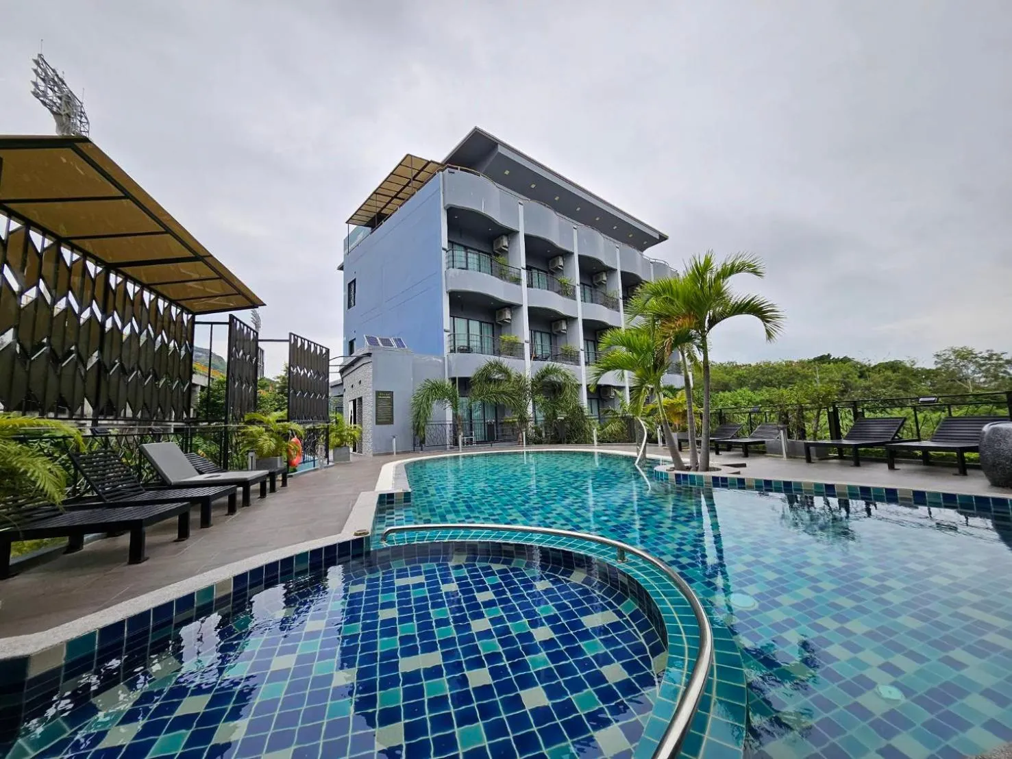 Swimming pool in Little Loft Hotel