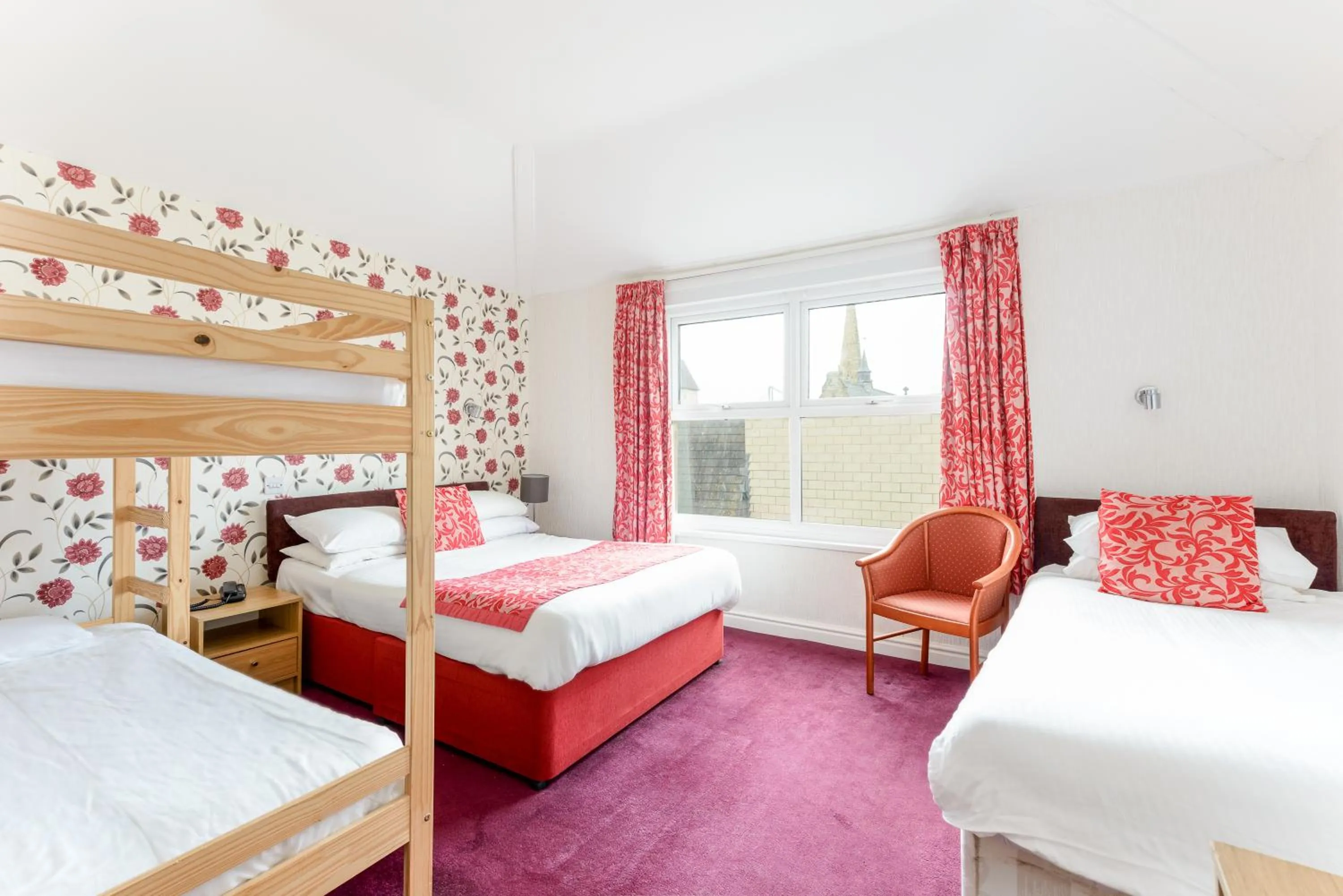 Bed in Somerset Hotel