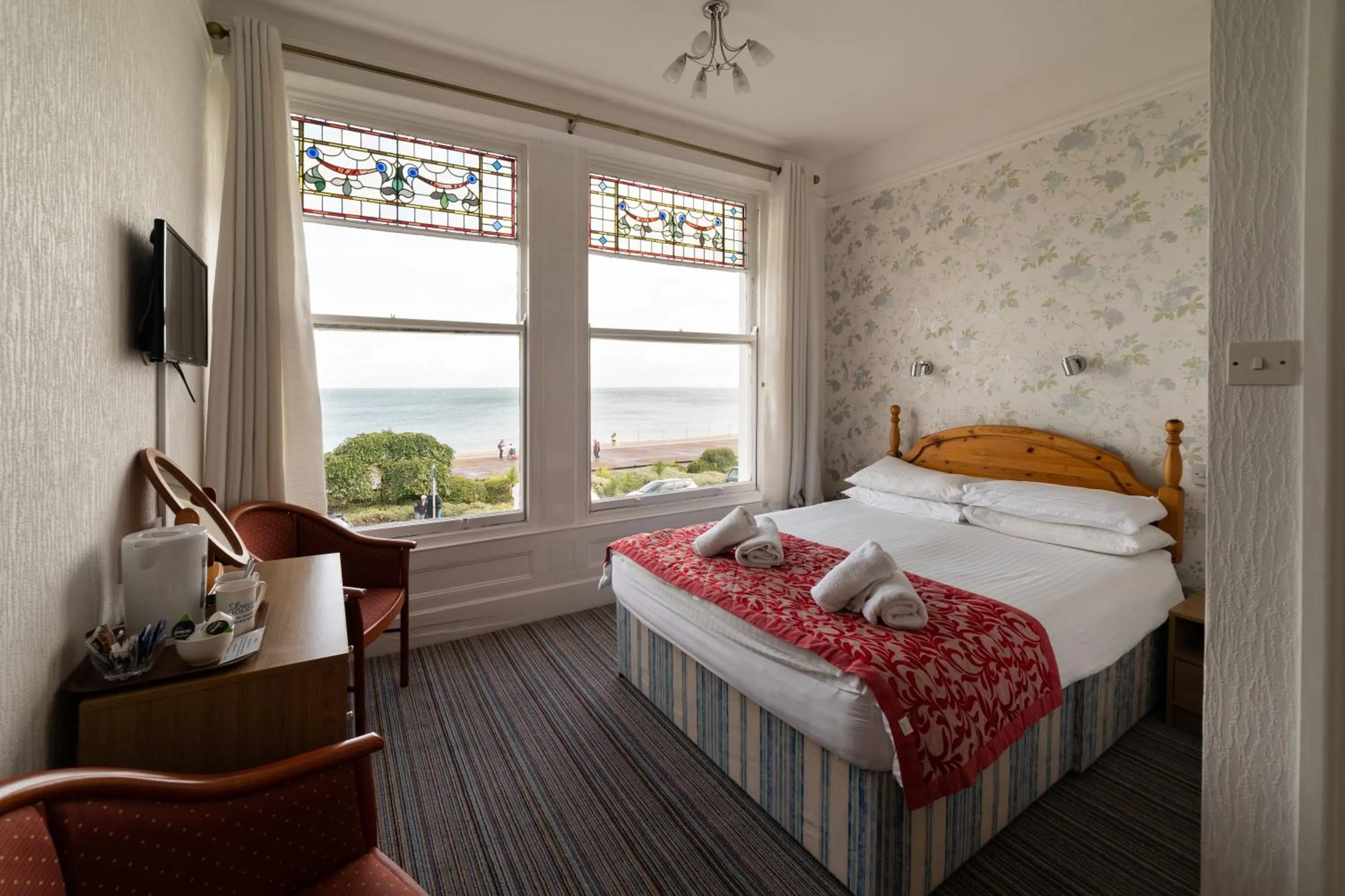 Photo of the whole room in Somerset Hotel