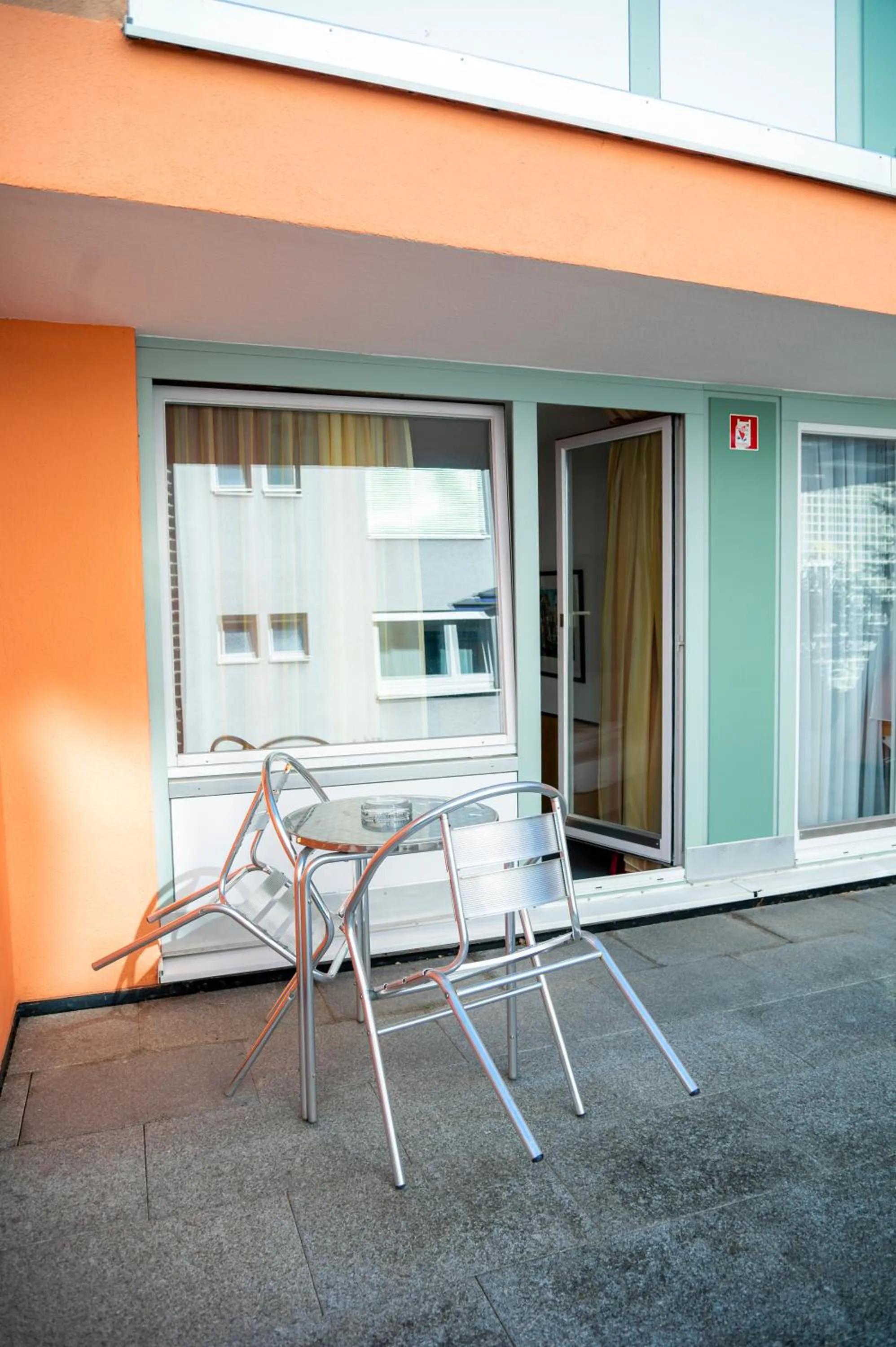 Patio in Abalon Hotel ideal