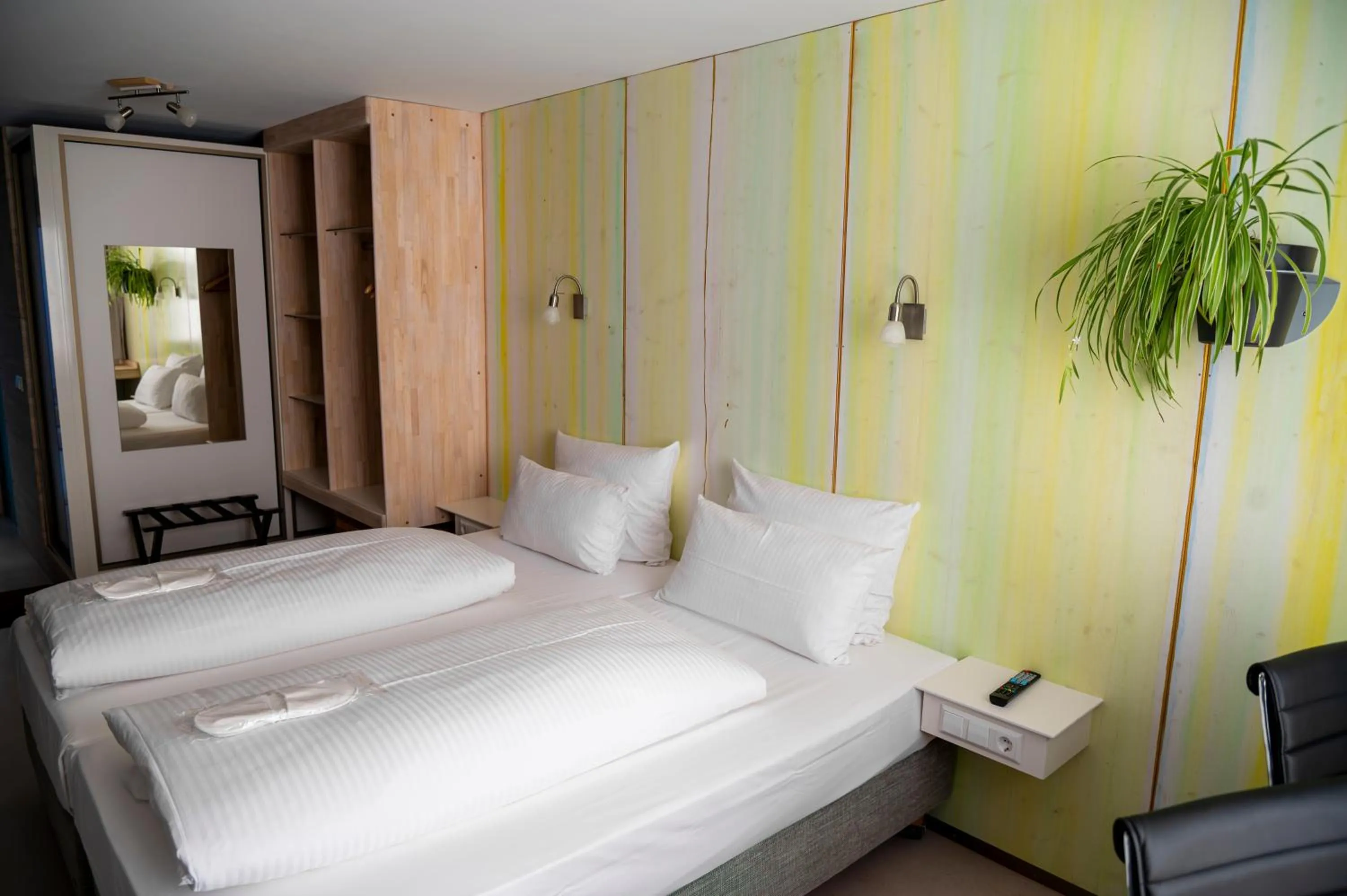 Bed in Abalon Hotel ideal